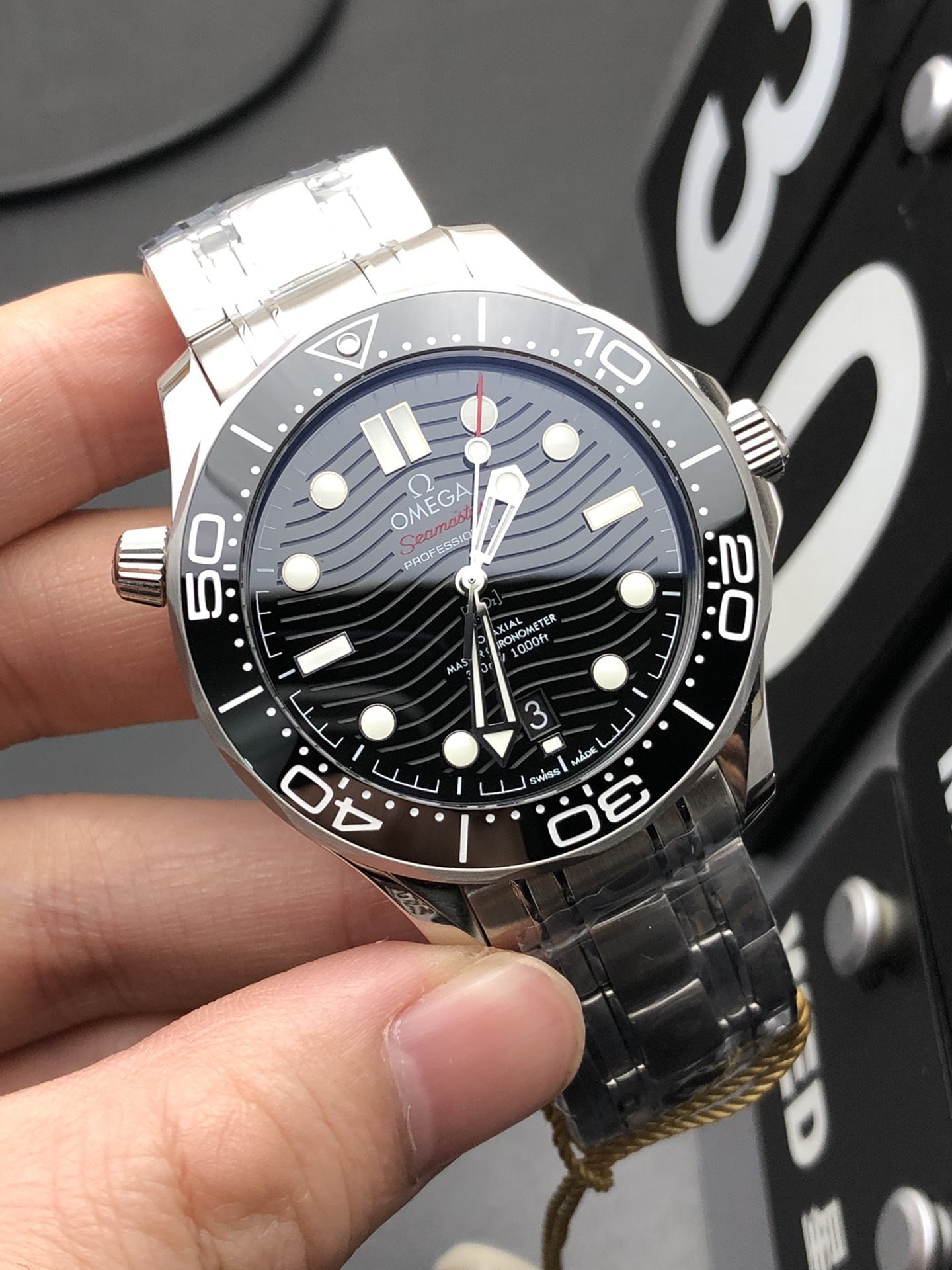 Omega OR 黑海马300