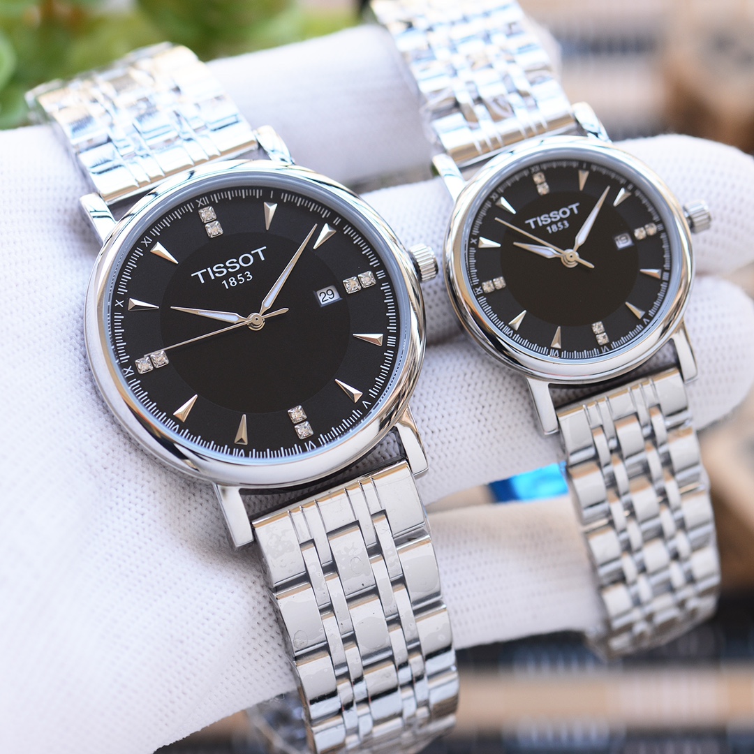 K0    天梭 Tissot -Tissot精品情侣对表携手而来，简约精致，品质精湛，热卖全城采用进口石英机芯，顶级316精钢表壳进口小牛皮表带，矿物质超强镜面男款尺寸40*8女款尺寸 30*8DFS精品