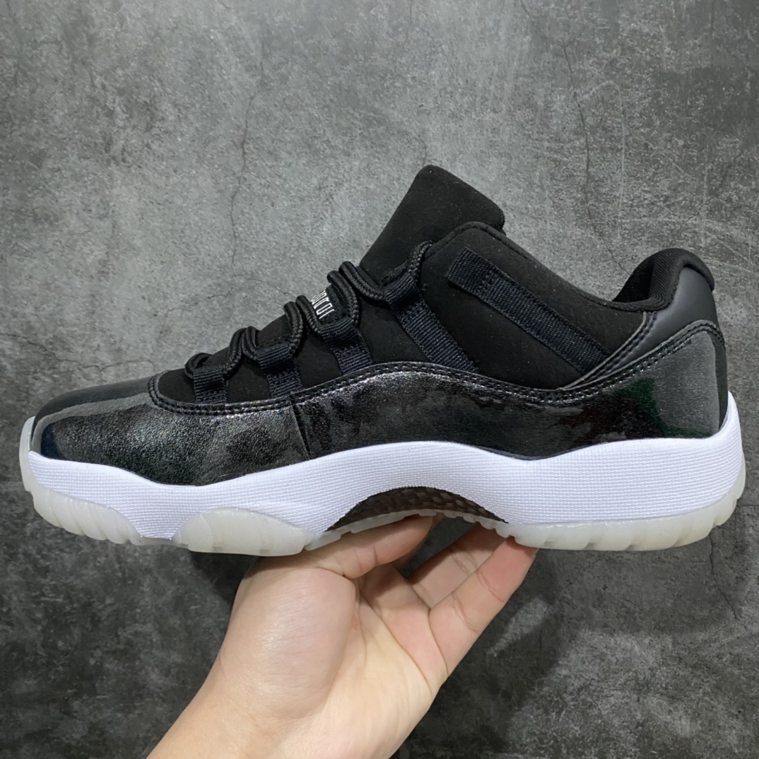 图片[2]-顶级版本AJ11伯爵 528895-010 全新出货 鞋底无氧化 原装真碳 漆皮效果同步原鞋 鞋型细节清洁度都很不错 中底钢印 鞋垫刷胶基本配置 最主要的是价格非常美丽 尺码：40-46-选品中心