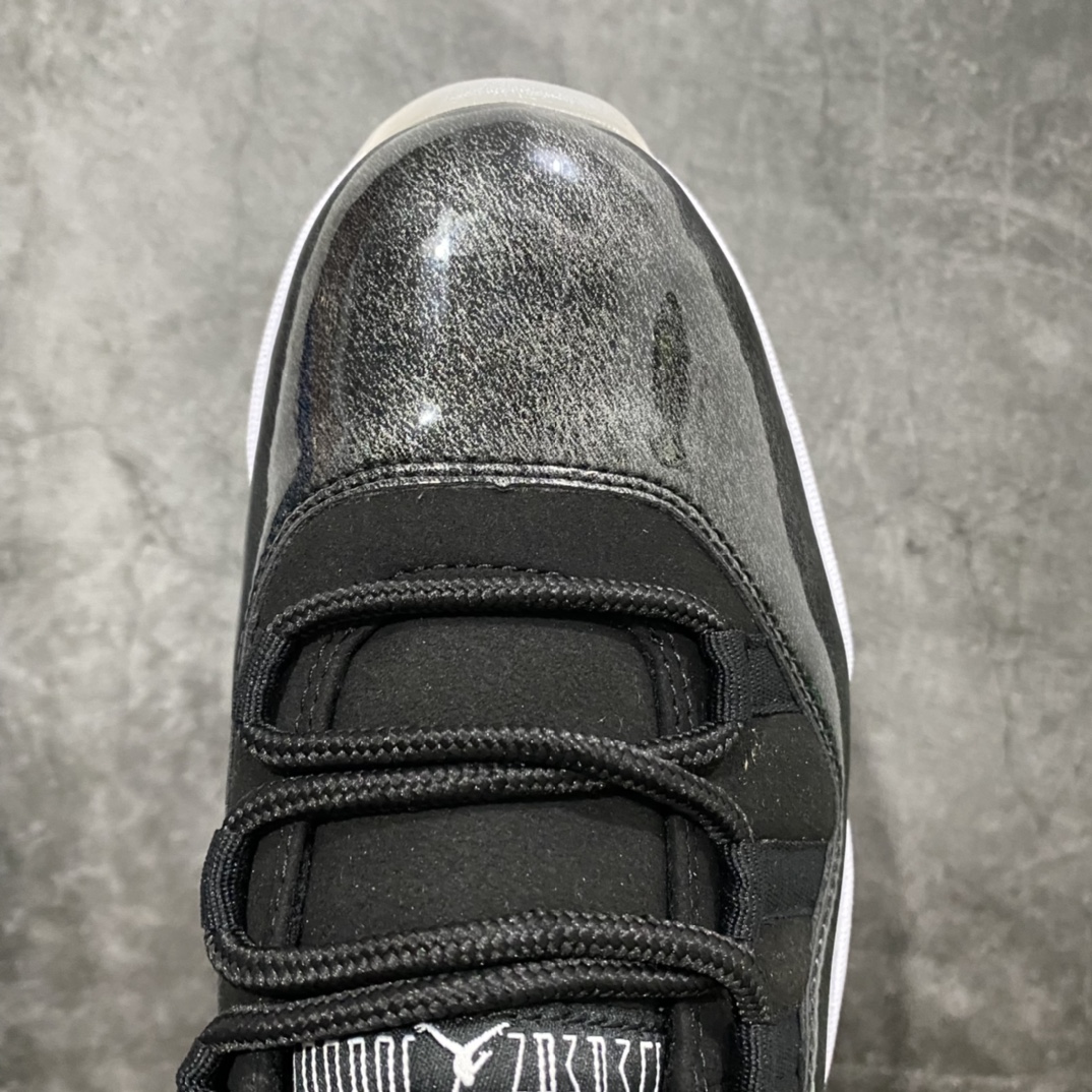 图片[5]-顶级版本AJ11伯爵 528895-010 全新出货 鞋底无氧化 原装真碳 漆皮效果同步原鞋 鞋型细节清洁度都很不错 中底钢印 鞋垫刷胶基本配置 最主要的是价格非常美丽 尺码：40-46-选品中心