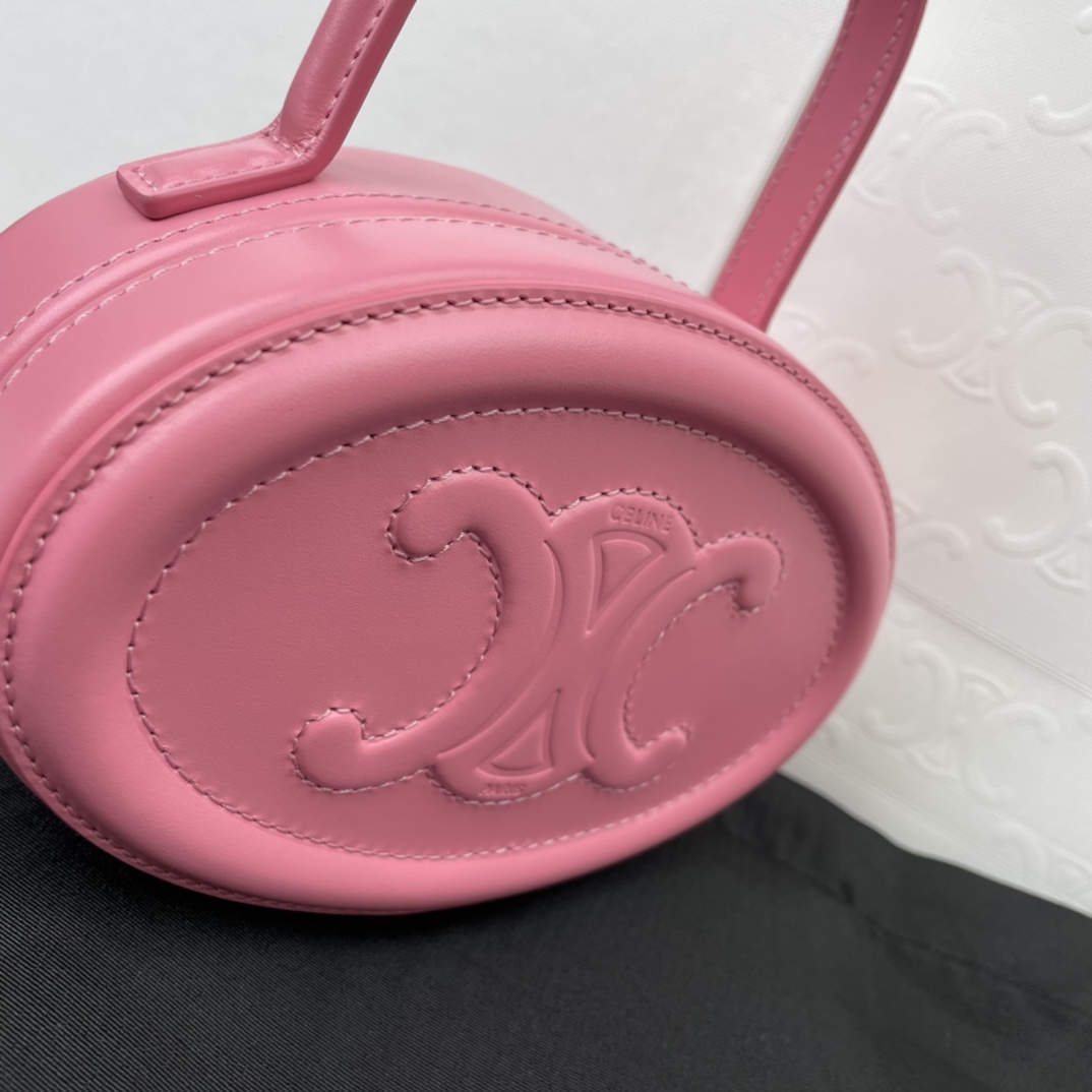 CELINE CUIR TRIOMPHE 光滑牛皮革椭圆形化妆包198613粉色
