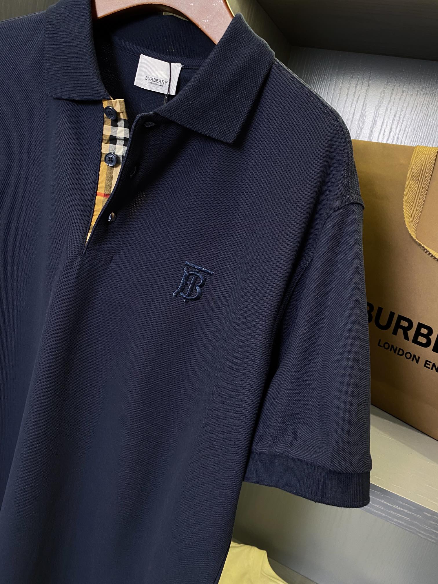 Burberry BBR 巴宝莉 Tb刺绣格纹装饰商务休闲短袖polo衫