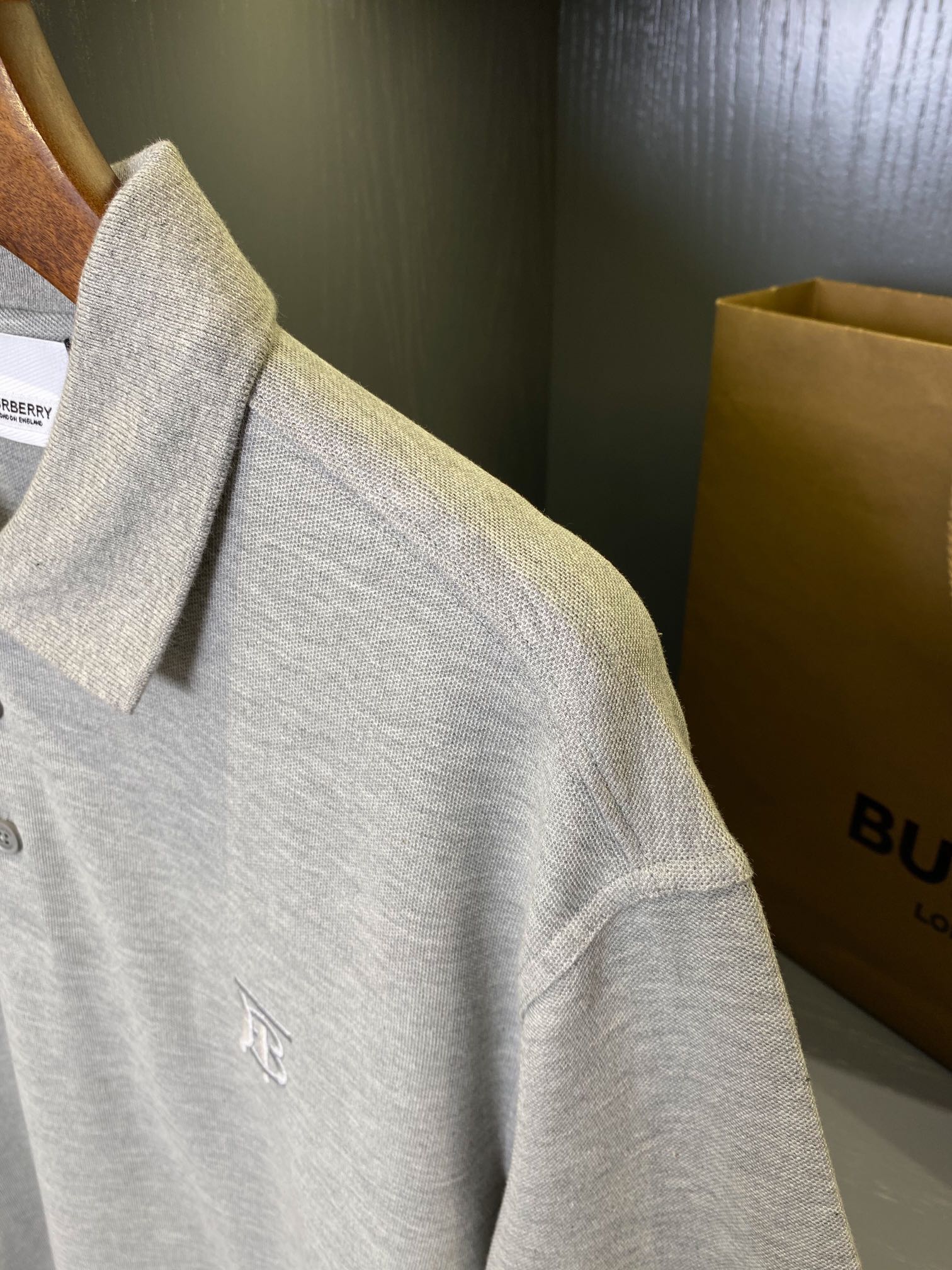 Burberry BBR 巴宝莉 Tb刺绣格纹装饰商务休闲短袖polo衫