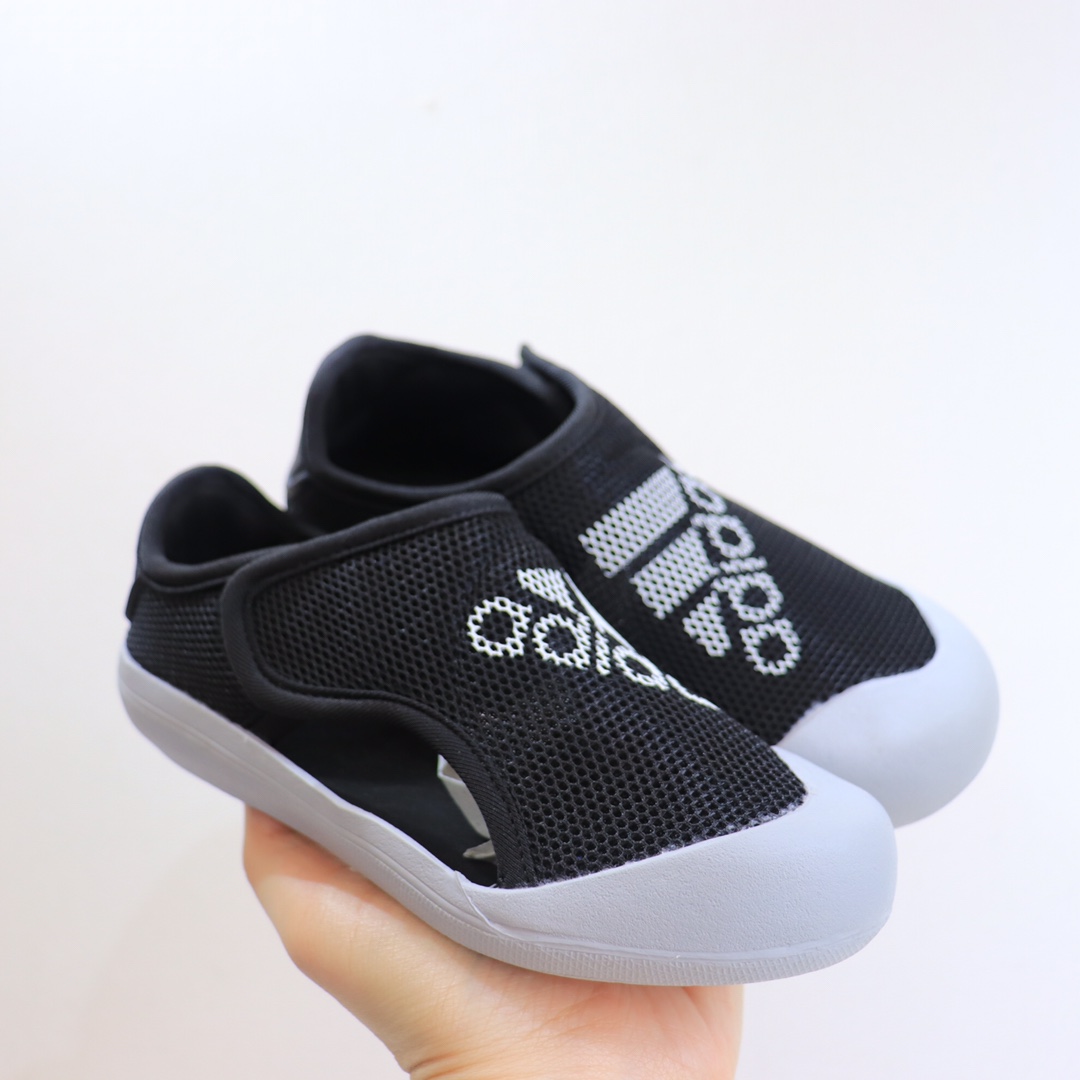 AD3.0包头网面凉鞋‼️ AD儿童包头凉鞋 新款，每年的爆款！实在太经典好穿！采用柔韧透气网面，搭配耐磨橡胶鞋底，新升级的质量，比往年更上一个档次✅ 泡棉缓震鞋垫更加轻盈舒适，脚感柔软！与脚底贴合度很好，不会打滑！-选品中心