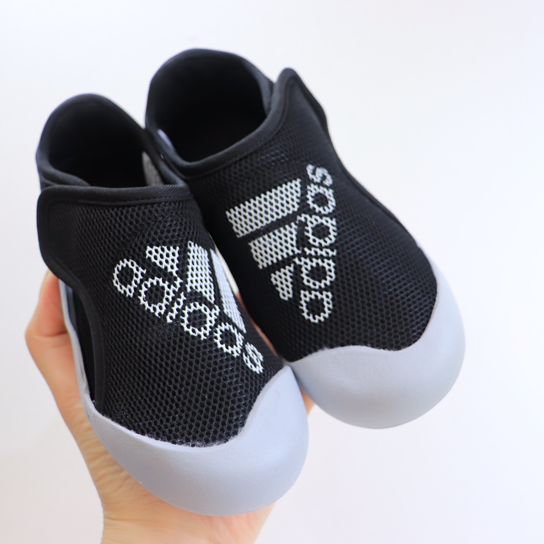 图片[2]-AD3.0包头网面凉鞋‼️ AD儿童包头凉鞋 新款，每年的爆款！实在太经典好穿！采用柔韧透气网面，搭配耐磨橡胶鞋底，新升级的质量，比往年更上一个档次✅ 泡棉缓震鞋垫更加轻盈舒适，脚感柔软！与脚底贴合度很好，不会打滑！-选品中心