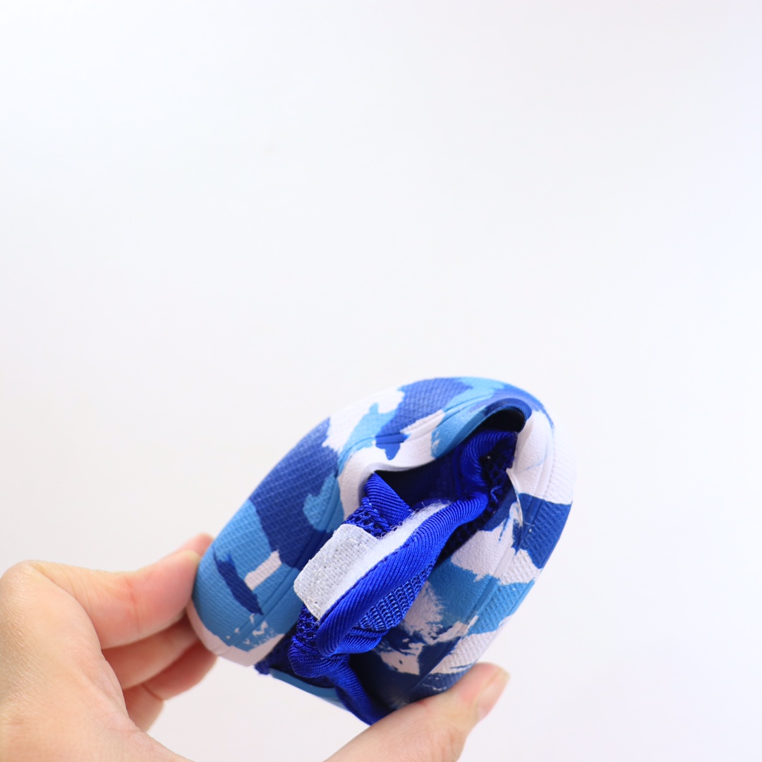 图片[8]-AD3.0包头网面凉鞋‼️ AD儿童包头凉鞋 新款，每年的爆款！实在太经典好穿！采用柔韧透气网面，搭配耐磨橡胶鞋底，新升级的质量，比往年更上一个档次✅ 泡棉缓震鞋垫更加轻盈舒适，脚感柔软！与脚底贴合度很好，不会打滑！-选品中心