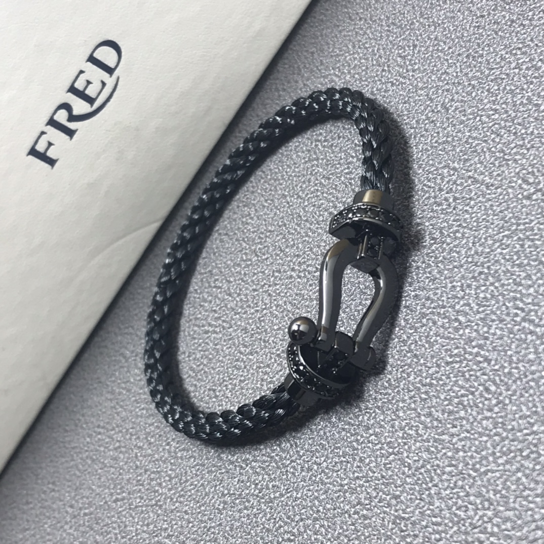 NO:766957,Frederic Bracelet New Black Horseshoe Bracelet, Ferreid Bracelet, Bracelet19860909费雷德手绳 新品黑色马蹄手绳,费雷手链,bracelet,Jewelry