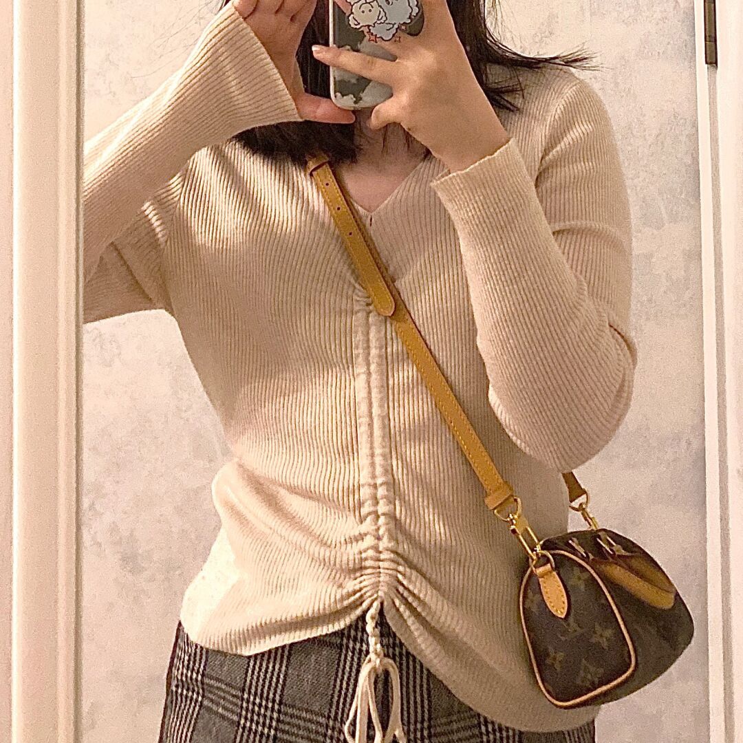𝑆𝑝𝑒𝑒𝑑𝑦新款小可爱，
可拆卸的肩带搭配可调节的设计，
演绎出不同的色彩！
