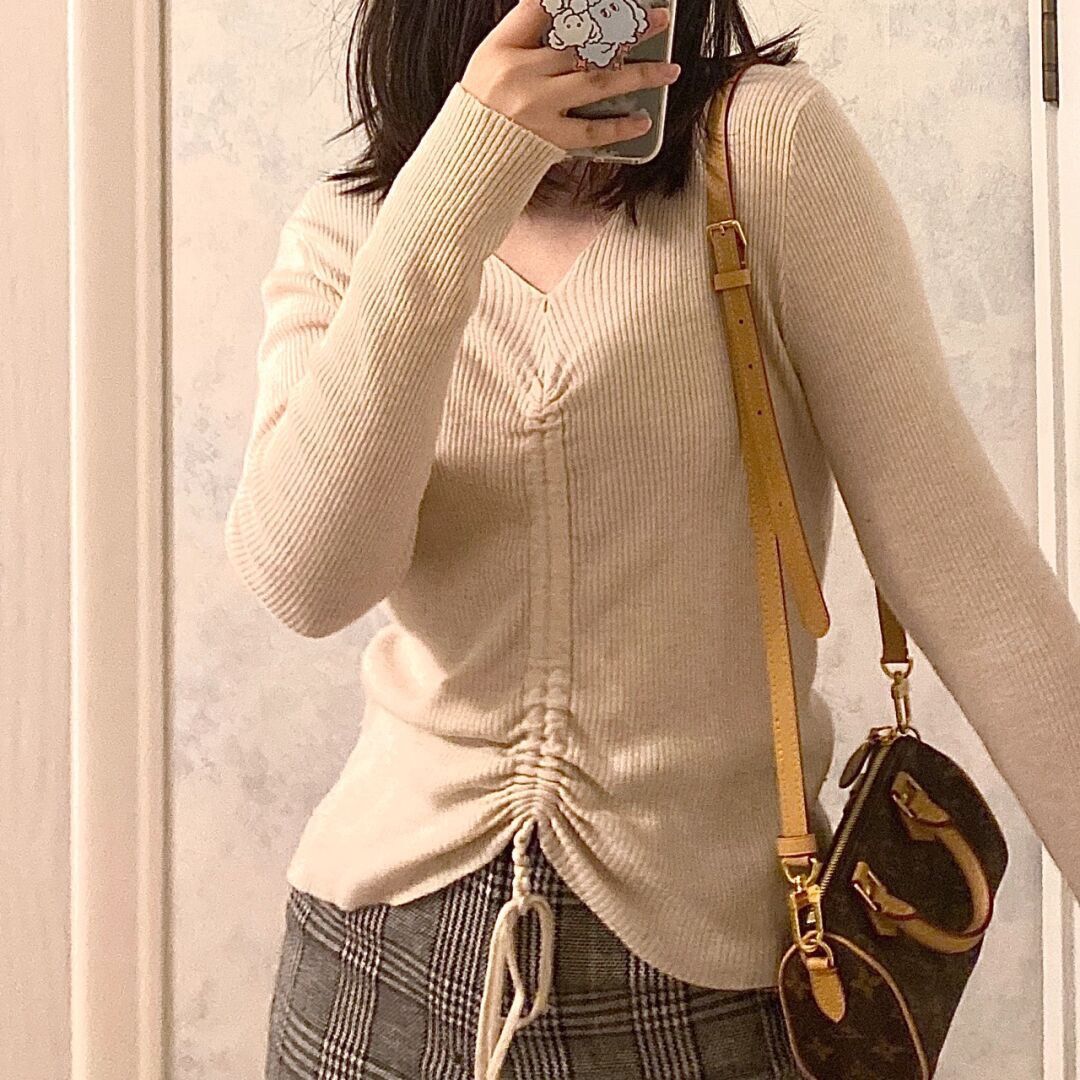 𝑆𝑝𝑒𝑒𝑑𝑦新款小可爱，
可拆卸的肩带搭配可调节的设计，
演绎出不同的色彩！