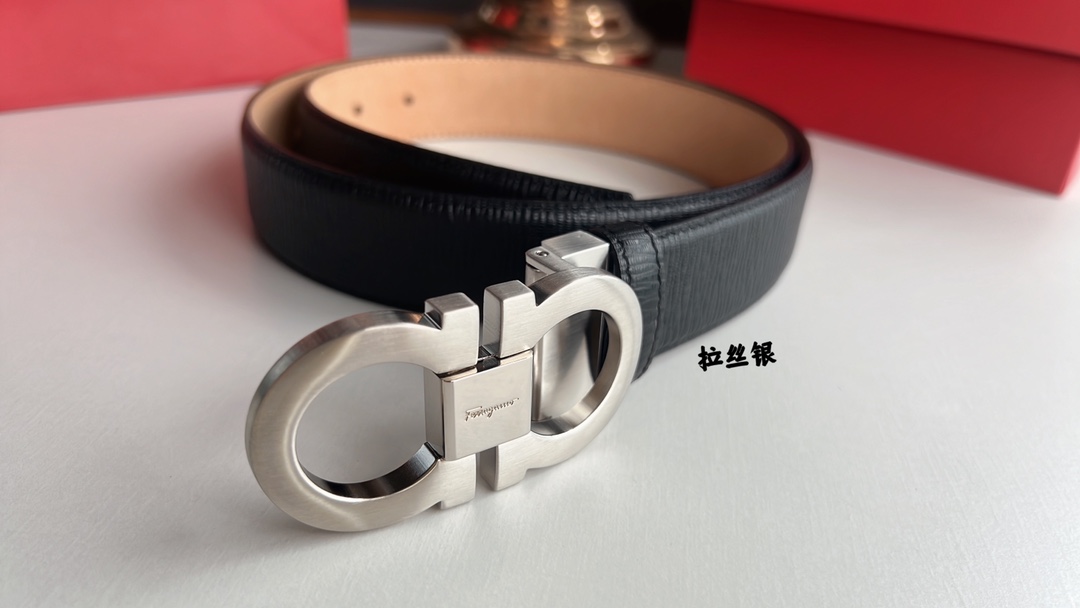 Ferragamo菲拉格慕   精致8字金属扣男士质感腰带3.5cm
