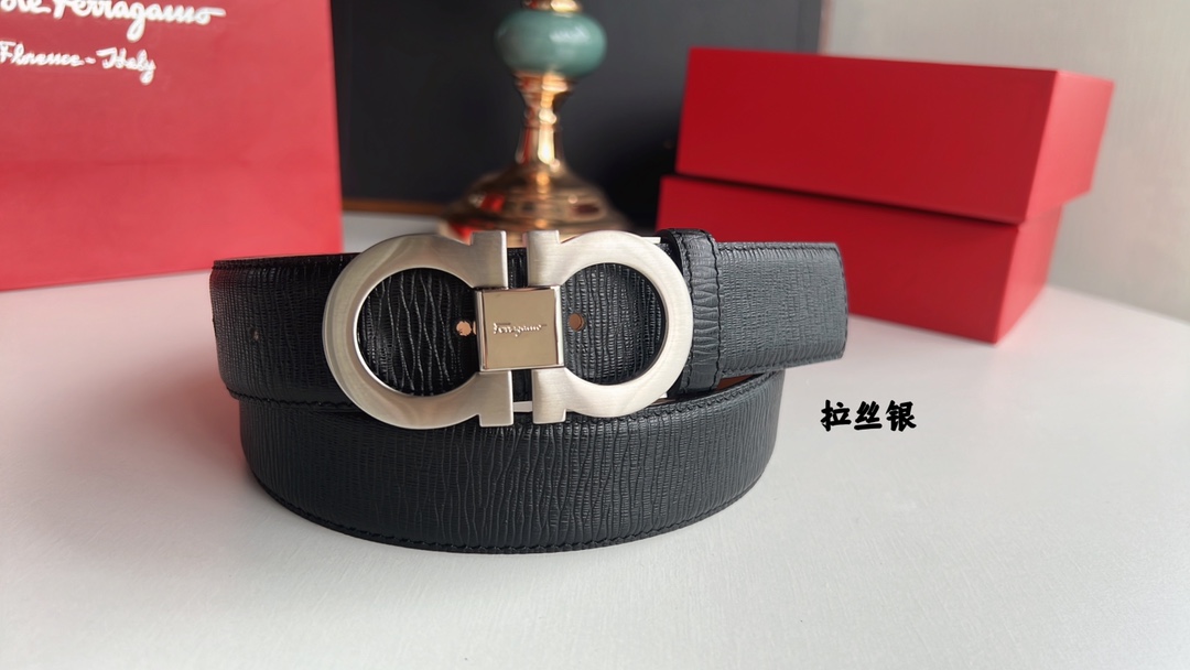 Ferragamo菲拉格慕   精致8字金属扣男士质感腰带3.5cm
