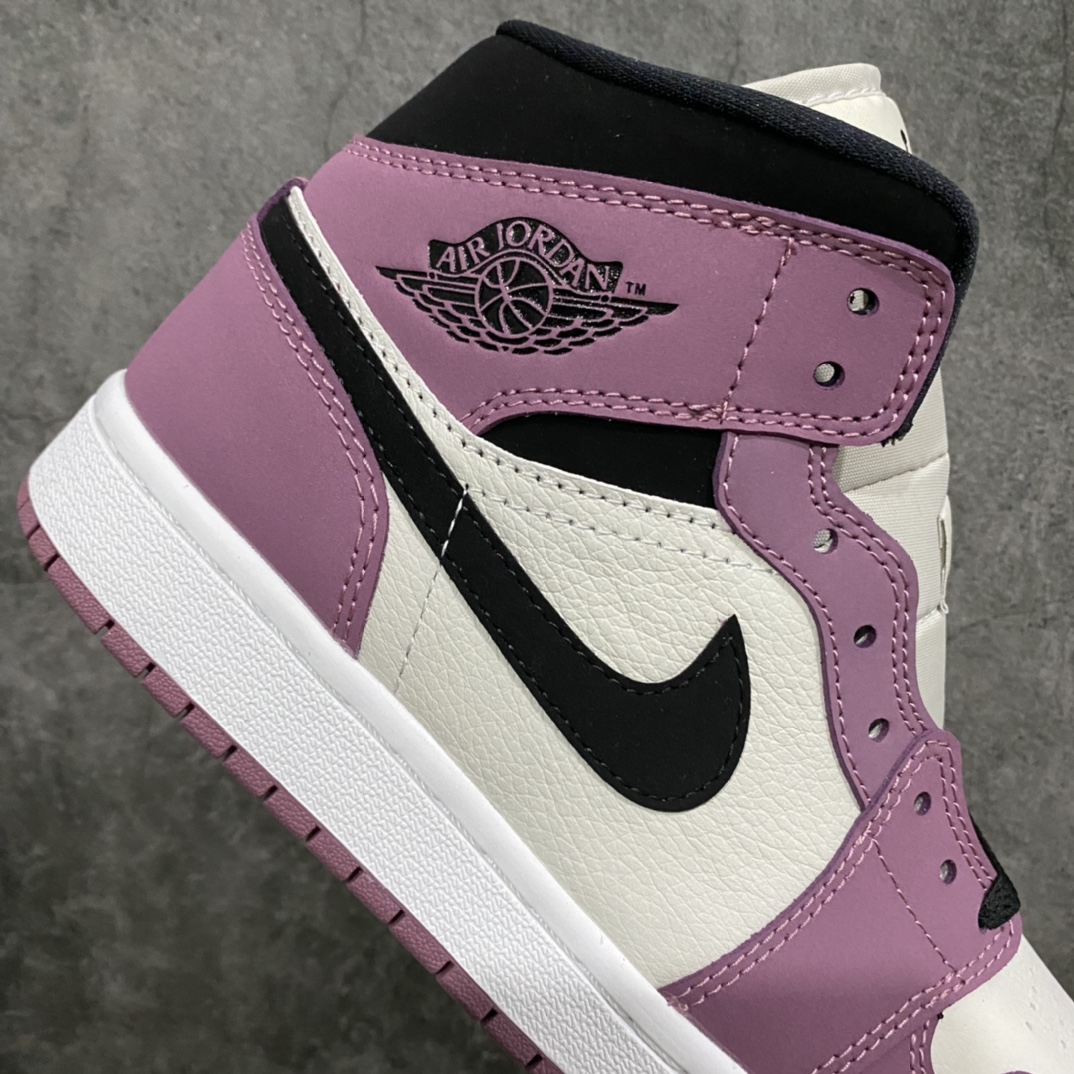 图片[7]-Air Jordan AJ1 Mid 中帮 浆果粉 DC7267-500 市面唯一纯原级别 无需拼图大几率过验 后跟方块横7针竖3针 全网唯一正确细节 全鞋电脑针车 完美零毛边处理 原厂内置全掌气垫 价格定位良心 平台专用代工流水线出品 一眼公司既视感 拿到手的一瞬间就与众不同 碾压市面所有版本 认准细节 全部原鞋开发 每一个配色都会采购原鞋确认细节 打破市面看图做货无好货之说 细节精确 所有配色原数据档案开发！ 尺码：35.5-40-选品中心