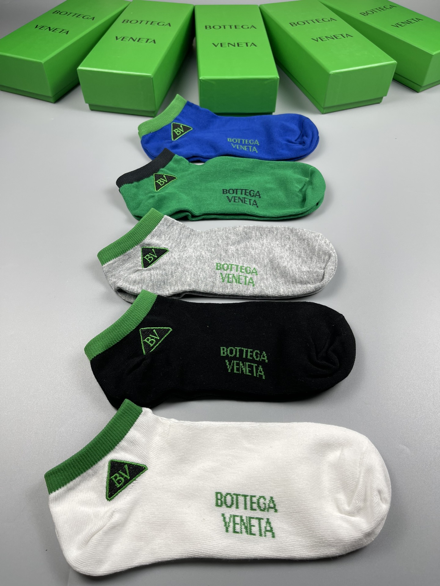 🔥🔥🔥BOTTEGA VENETA（BV）潮款出货[爱心]纯棉质量、穿着舒适透气！一盒5对入[礼物]
