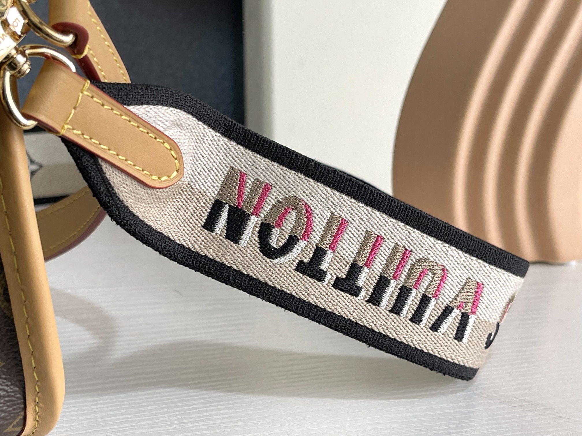 Chanel Luxury Atelier Designer Belt Accessories Ref.44A846B3 7