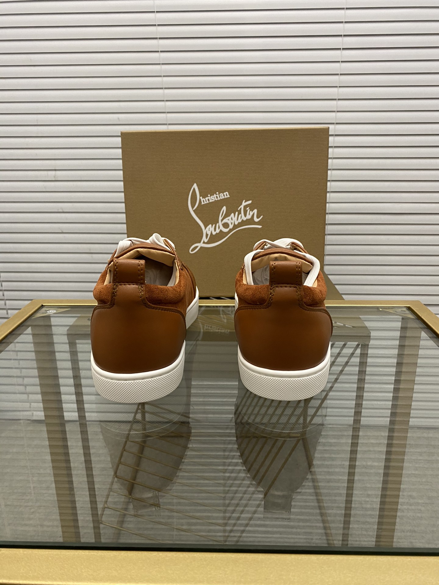 precio de fábrica. christian louboutin (CL zapatos inferiores rojos) serie contador, parejas boardsh
