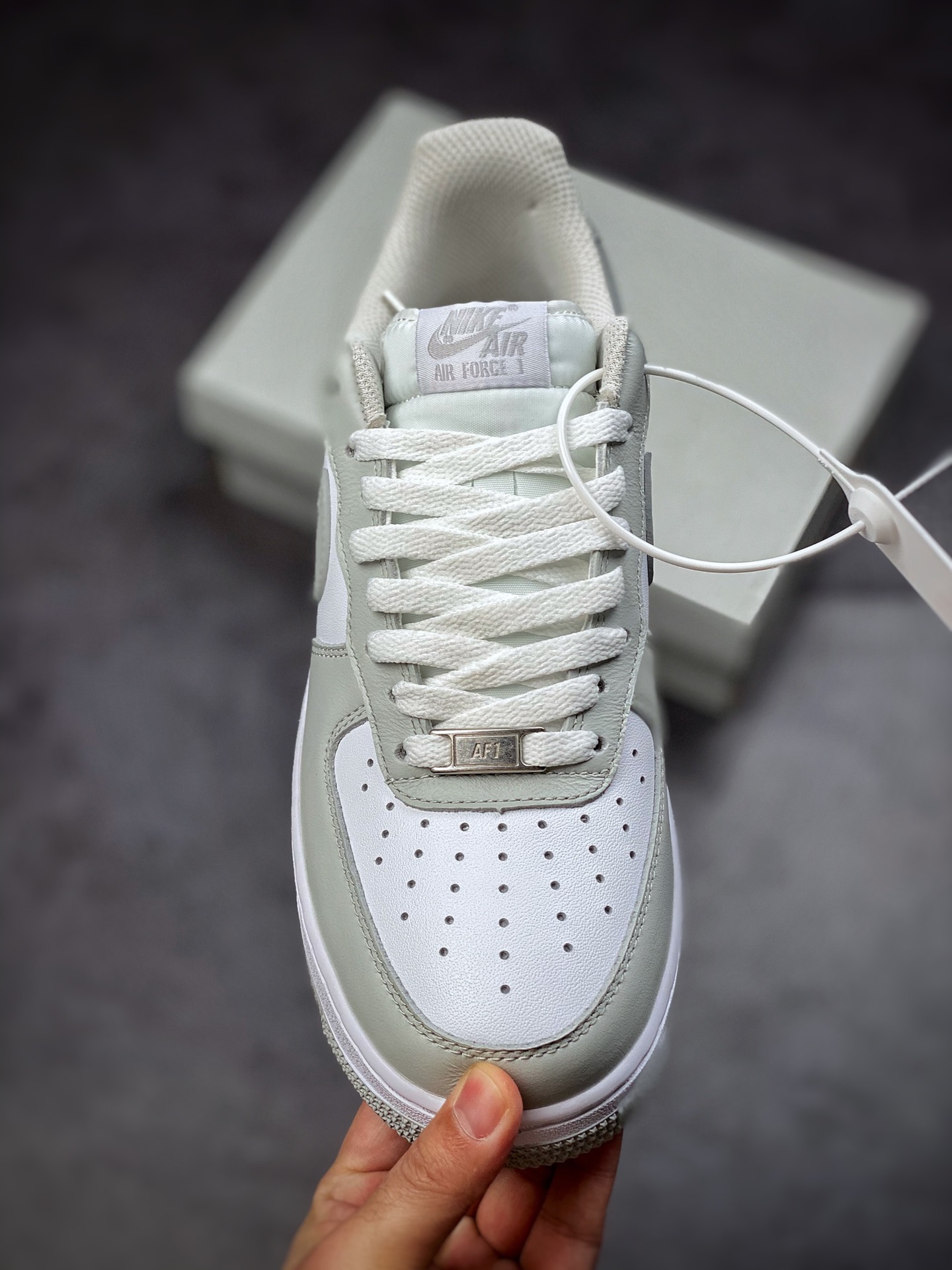 200  Nike Air Force 1 Low 07 浅白灰拼接 原楦头原纸板 AA1726-201