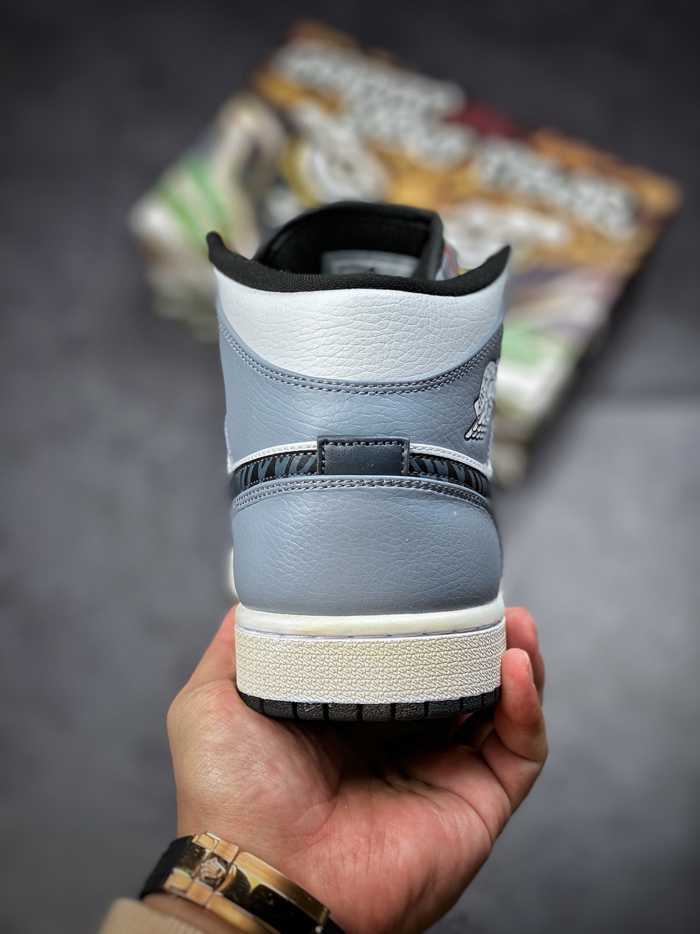 240 【定制球鞋】Air Jordan 1 Mid 虎年限定CNY国风礼盒虎纹轻奢满印 554724-170