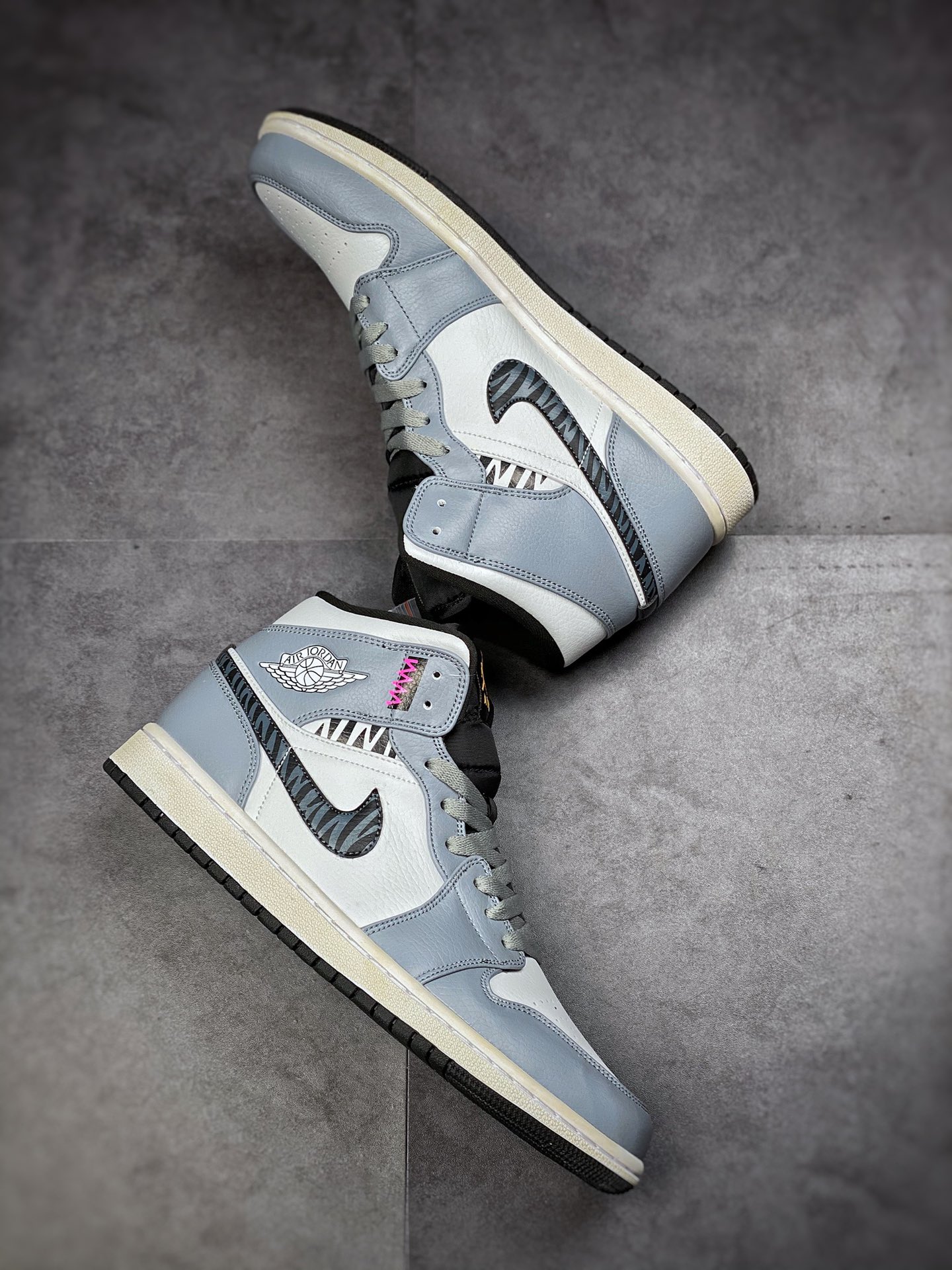 240 【定制球鞋】Air Jordan 1 Mid 虎年限定CNY国风礼盒虎纹轻奢满印 554724-170