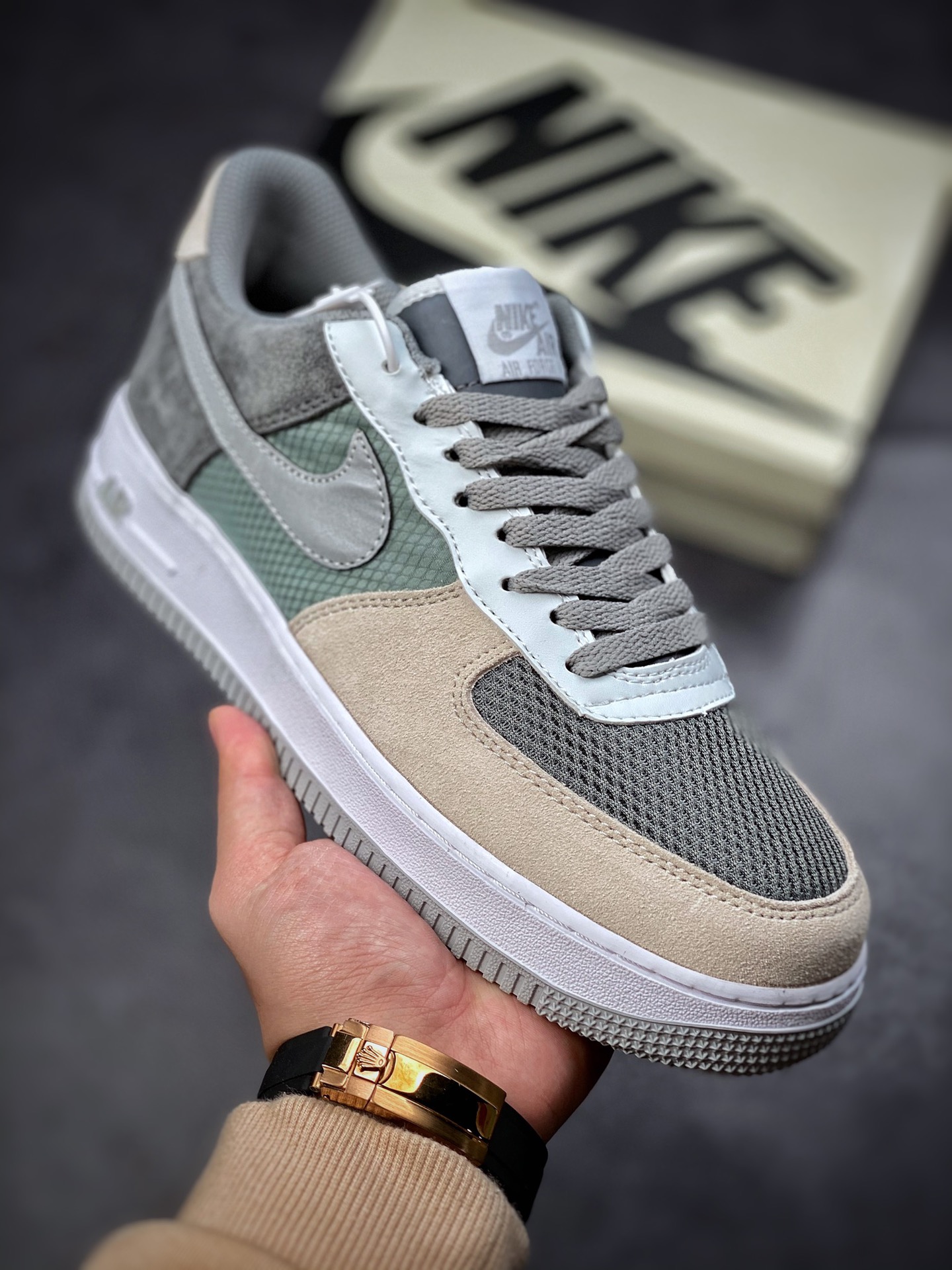 220  Nike Air Force 1 Low 07 浅灰军绿拼接 3M反光 CW2288-703