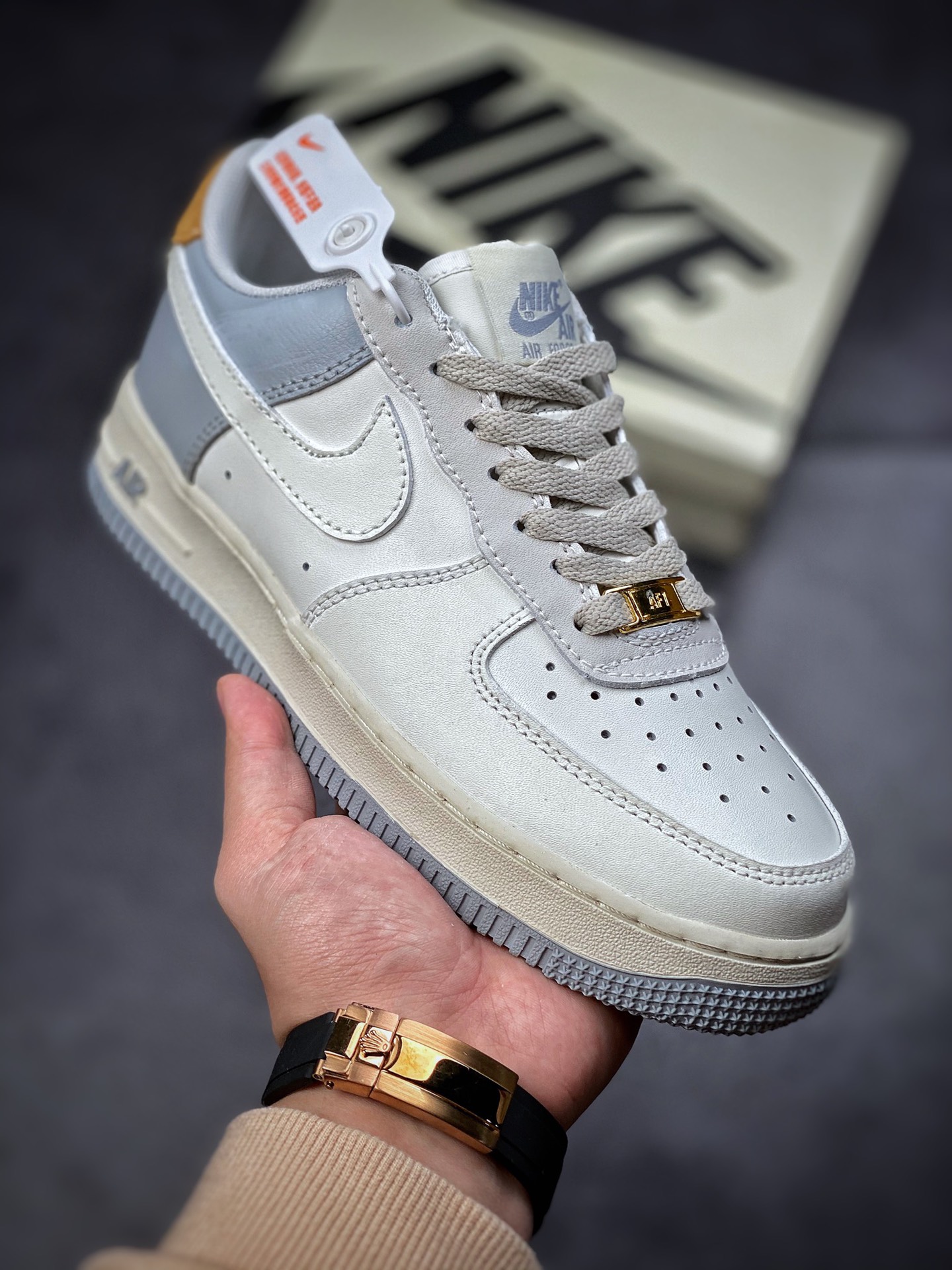 220  Nike Air Force 1 Low 07 米白灰棕黄拼接 CW2288-702