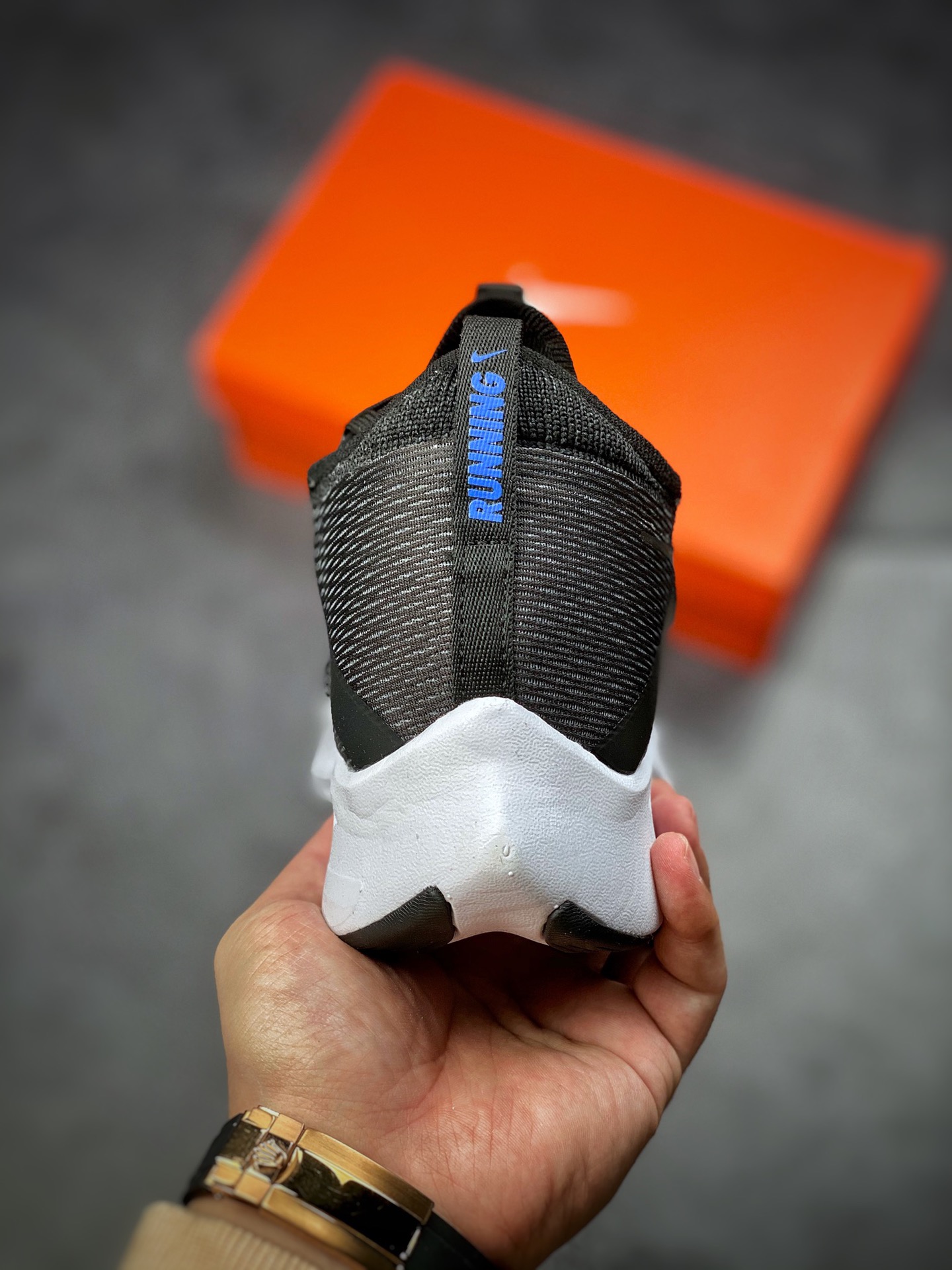 260  纯原Nk Zoom Fly 4 耐克男子超弹碳板跑步鞋 CT2392-001