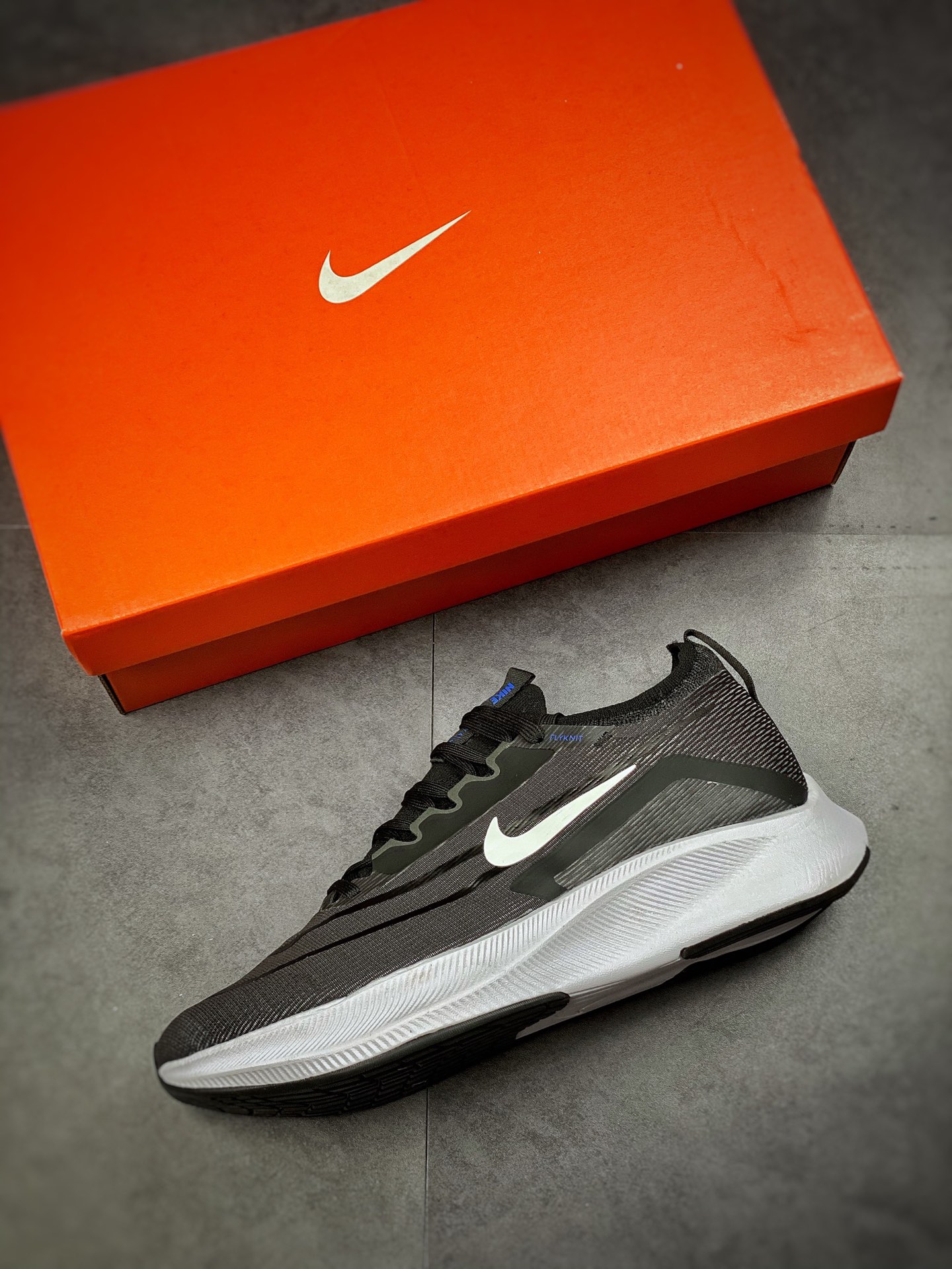 260  纯原Nk Zoom Fly 4 耐克男子超弹碳板跑步鞋 CT2392-001