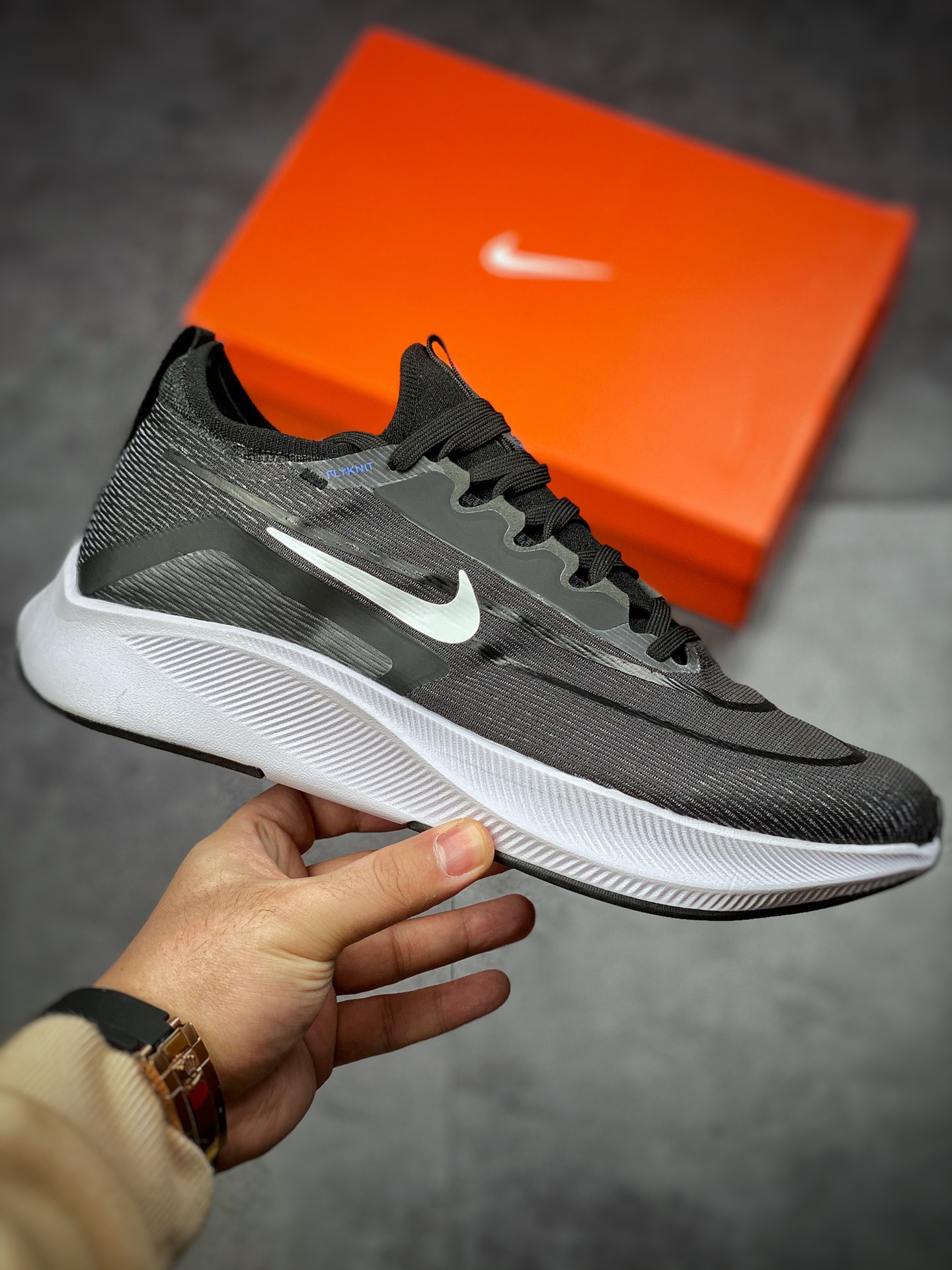 260  纯原Nk Zoom Fly 4 耐克男子超弹碳板跑步鞋 CT2392-001