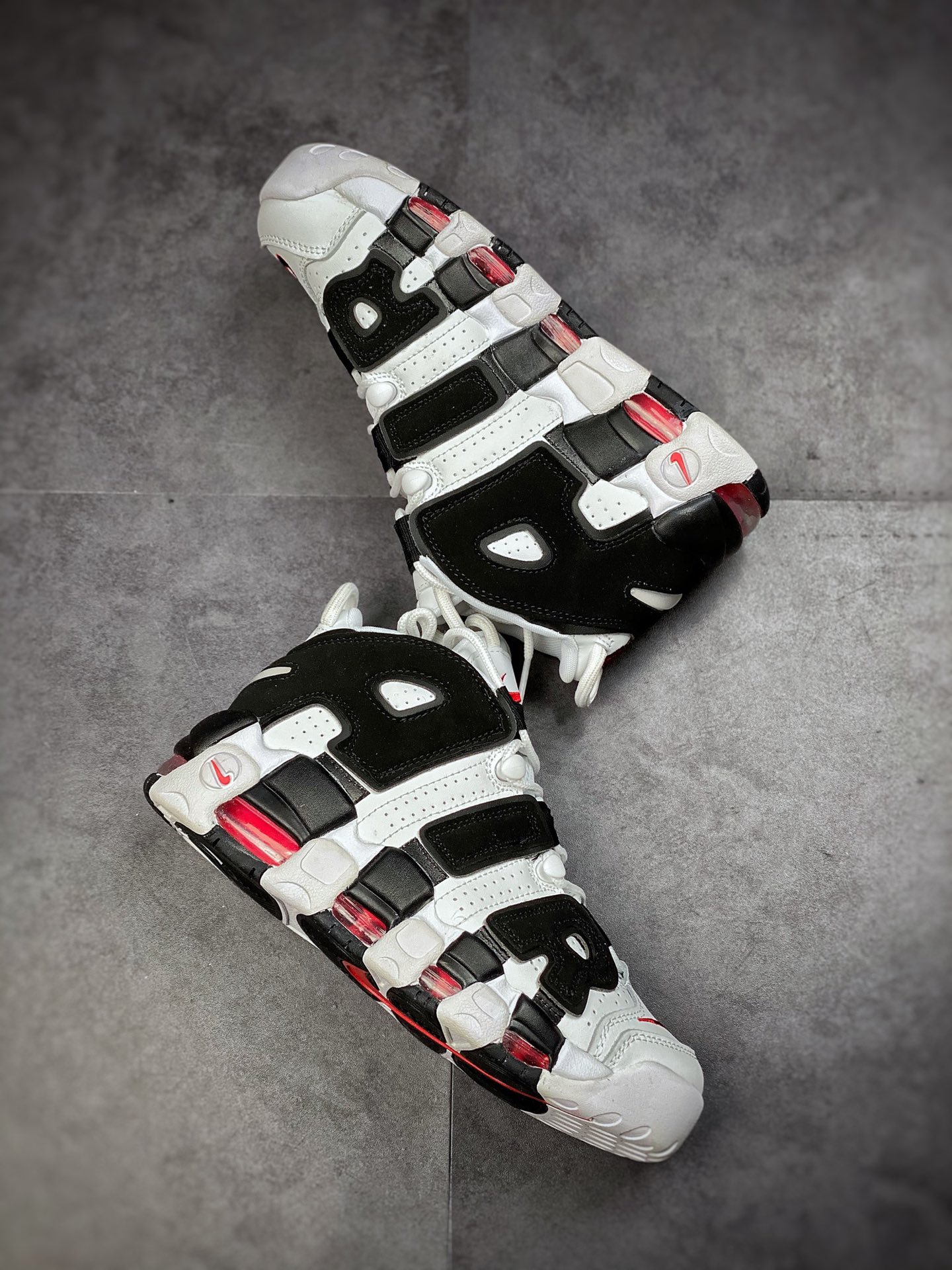 260  Nike Air More Uptempo OG耐克 皮蓬全掌气垫篮球鞋 414962-105