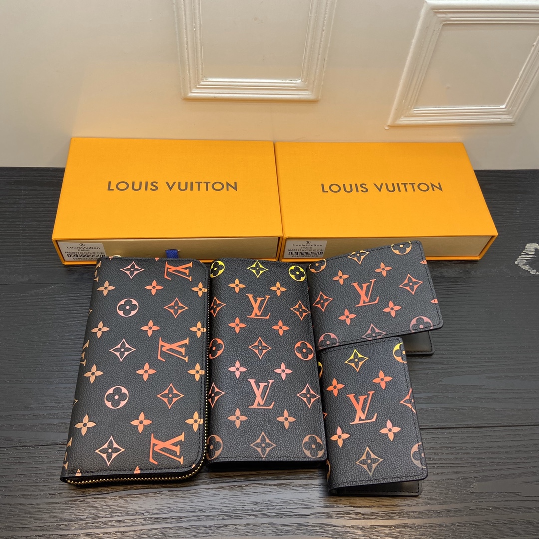 Leather zip around wallet in a gift box