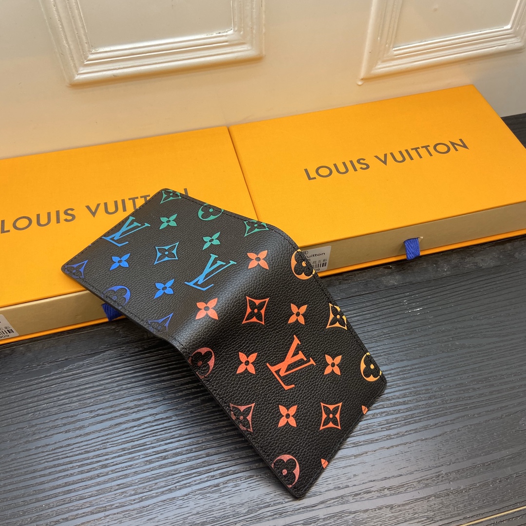 Leather Bifold Wallet - Back