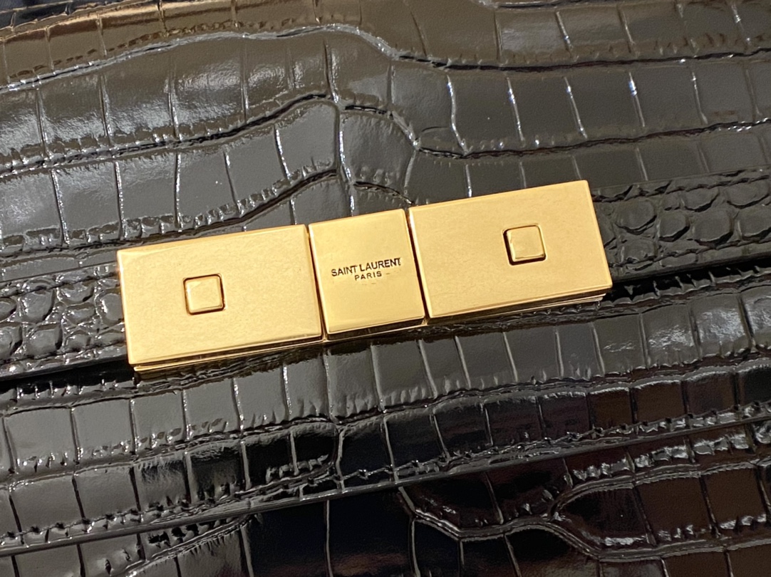 Ysl ๐ด๐๐๐๐๐๐๐๐ๆผๅ้กฟๆณๆฃๅ
579271้ป่ฒ้ณ้ฑผ็บน้ๆฃ