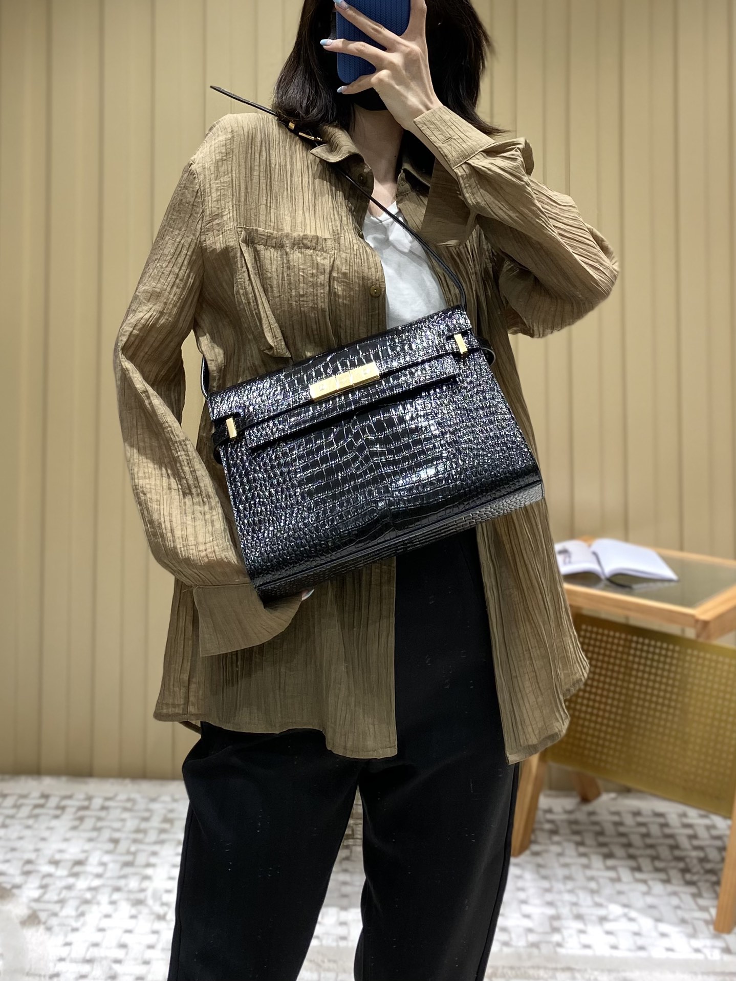 Ysl ๐ด๐๐๐๐๐๐๐๐ๆผๅ้กฟๆณๆฃๅ
579271้ป่ฒ้ณ้ฑผ็บน้ๆฃ