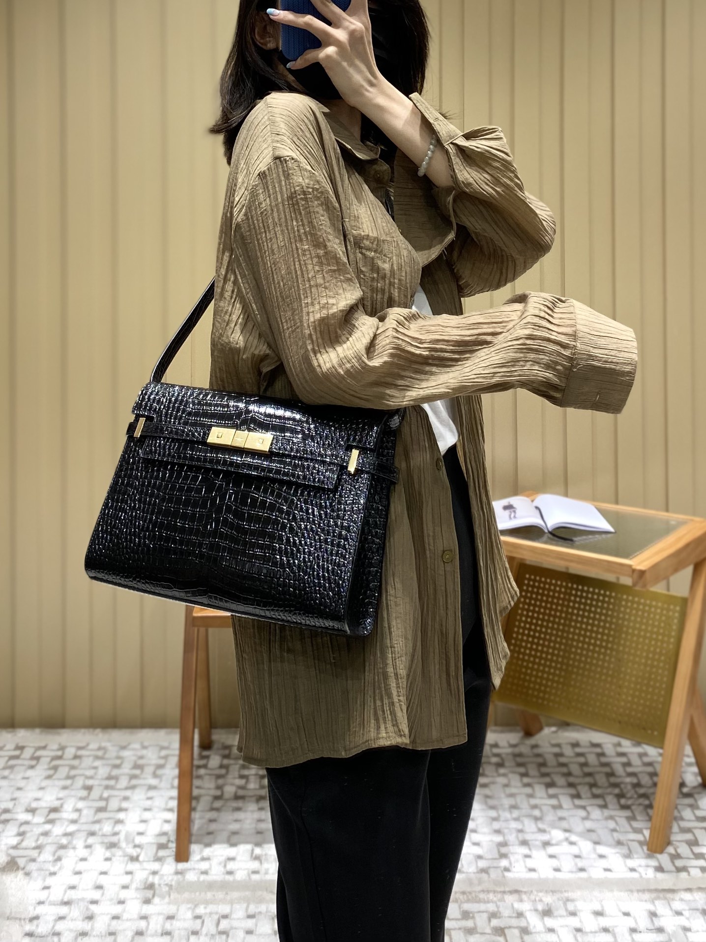 Ysl ๐ด๐๐๐๐๐๐๐๐ๆผๅ้กฟๆณๆฃๅ
579271้ป่ฒ้ณ้ฑผ็บน้ๆฃ