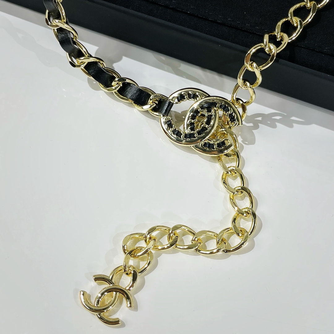 新款☑️CHANEL香奈儿双c黑皮绳腰带腰链