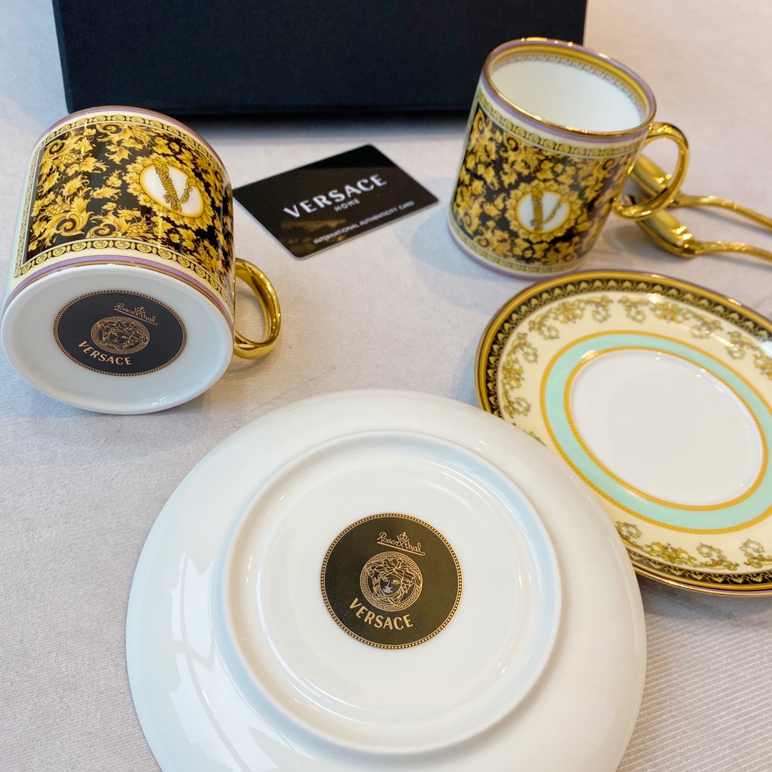 Versace Maison Lifestyle Luxury Home Decor Blanket Tableware Bedding 5