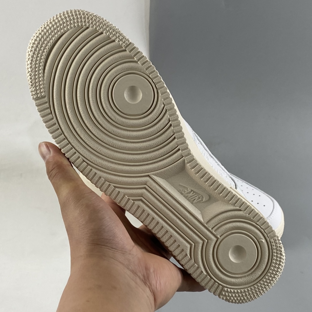 P200  Kith x Nk Air Force 1’07 Low 联名款 空军一号低帮板鞋 CZ7926-100