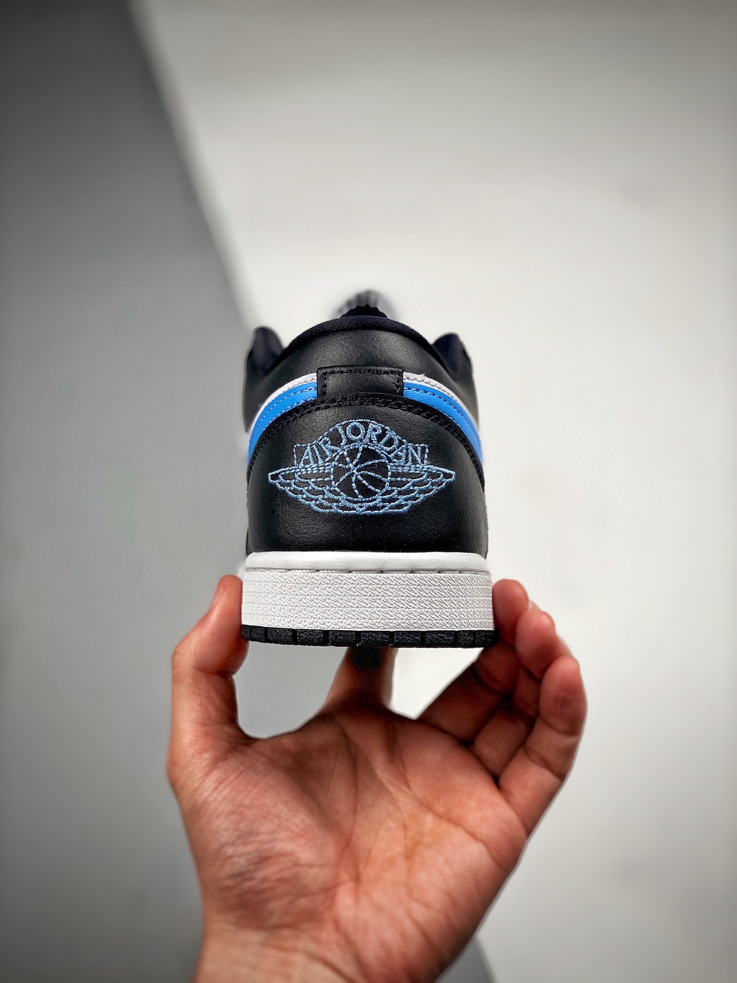 Miniatura 8