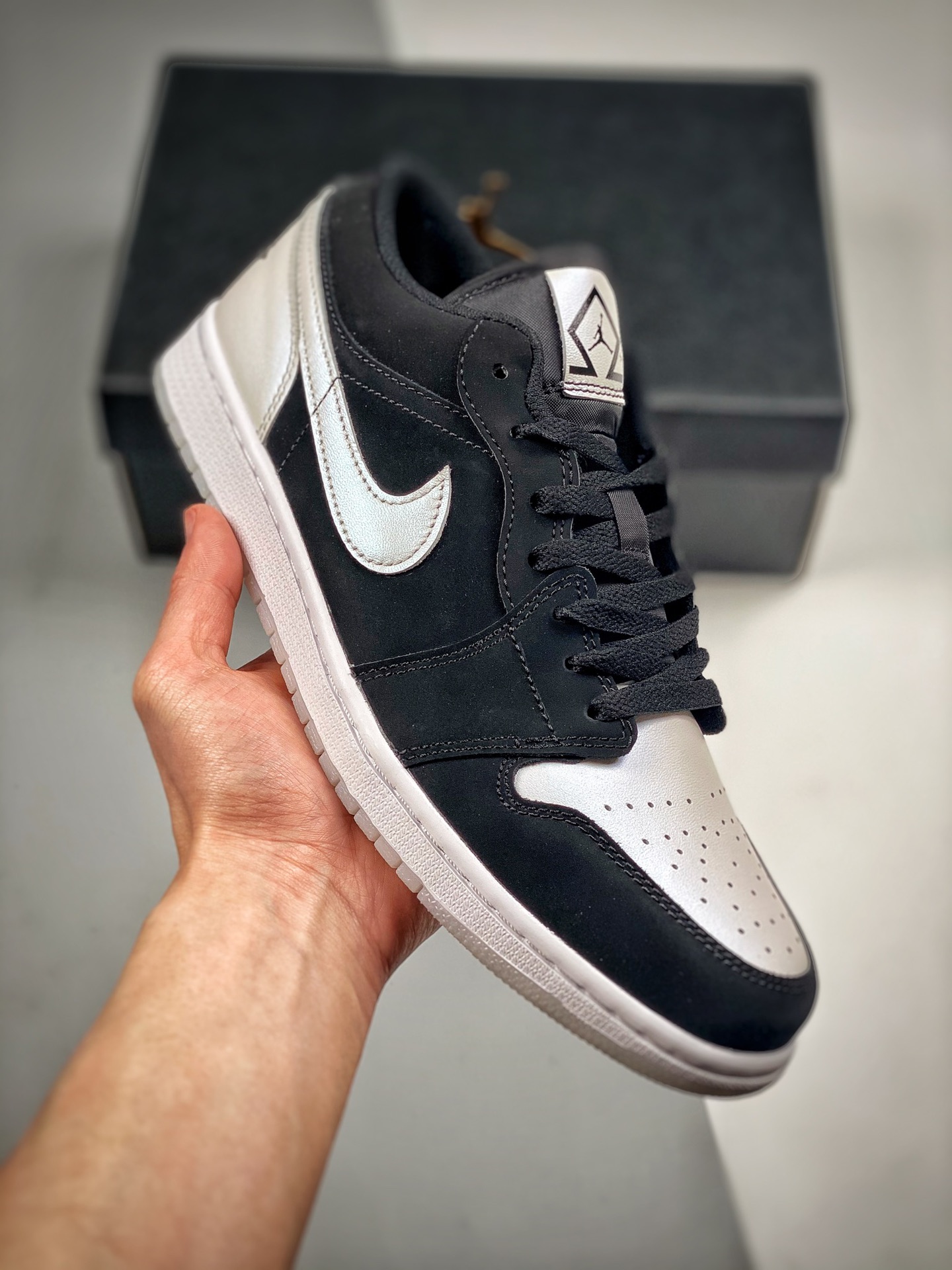 推手4 Versión verificable Air Jordan 1 Low Blanco y negro Panda La mejor versión de caña baja del mercado, calidad de tec…