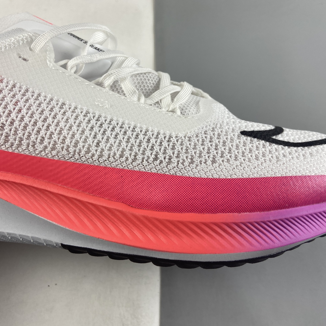 P220  Nk ZoomX Streakfly 2022新款 马拉松 柔软缓震超轻透气超级跑鞋 DH9275-100