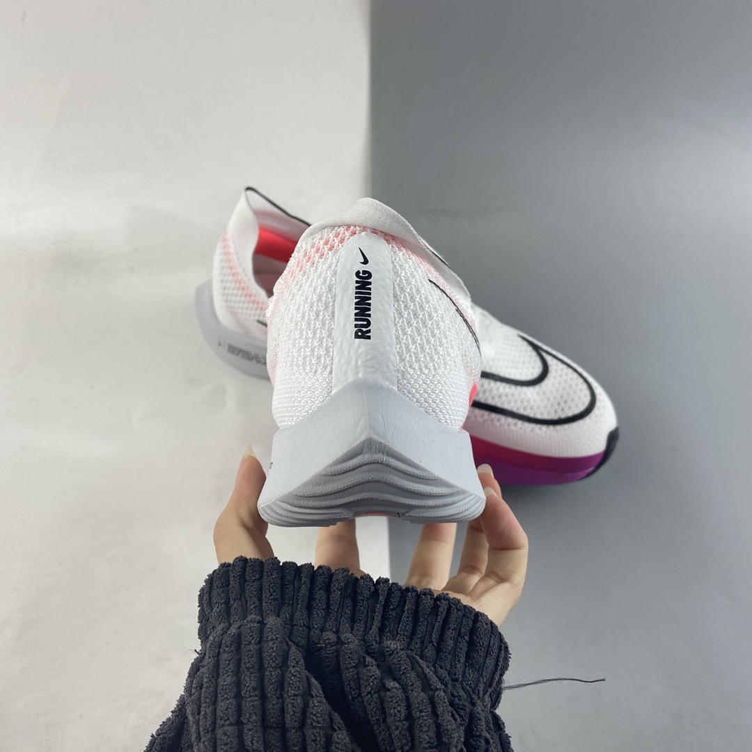 P220  Nk ZoomX Streakfly 2022新款 马拉松 柔软缓震超轻透气超级跑鞋 DH9275-100