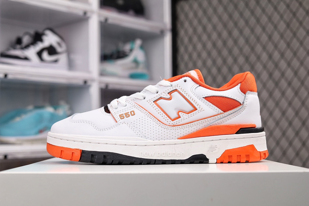 G5 New Balance 新百伦 NB550系列经典复古低帮休闲运动篮球板鞋 完全按照原鞋开发 区别市面先行版本 可接受全方位无死角对比 采用丝光猪巴革拼接牛培皮鞋面材质 厚实耐磨橡胶缓震大底669ZJR
