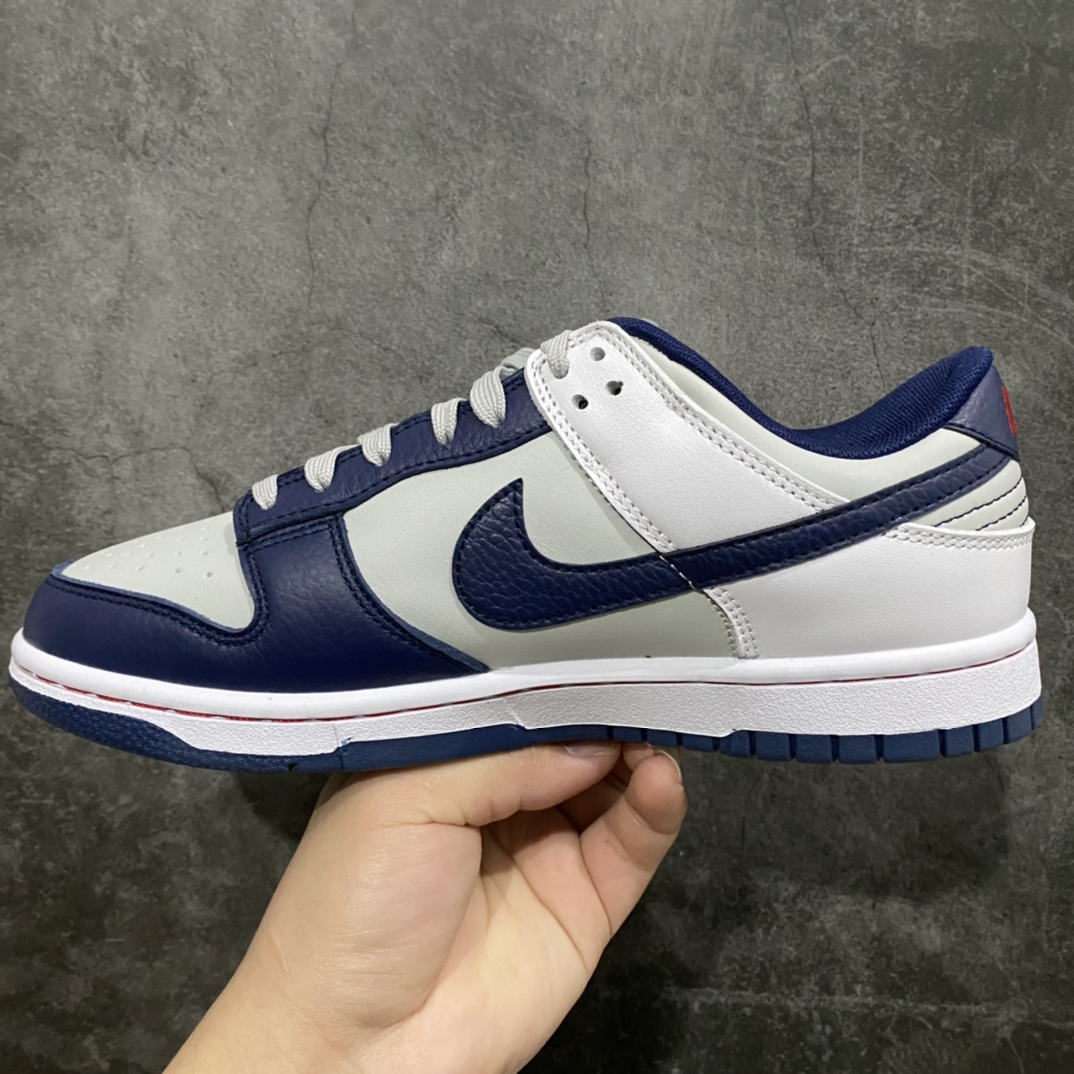 图片[2]-G版纯原NDunk Low EMB“Brooklyn Nets”篮网队 75周年 ，升级原厂皮料 全新购入新冲刀 正确配件原盒，原厂自组大底，无解鞋型 正确中底四线拉帮，原厂中底布 正确鞋带配件区别市面通货 正确全网唯一正确鞋型，一个鞋头秒杀市面所有货，自己看 货号：DD3363 001 尺码：35.5/47.5-选品中心