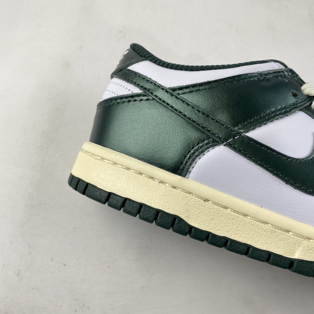 P300  Nk SB Dunk Low ”Vintage Green” 海军绿做旧 SB扣碎篮板时尚休闲板鞋 DQ8580-100