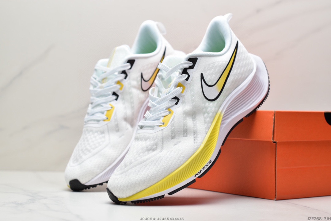 135 真标 Nike Zoom Winflo 38X透气缓疾震速跑鞋CJ0292