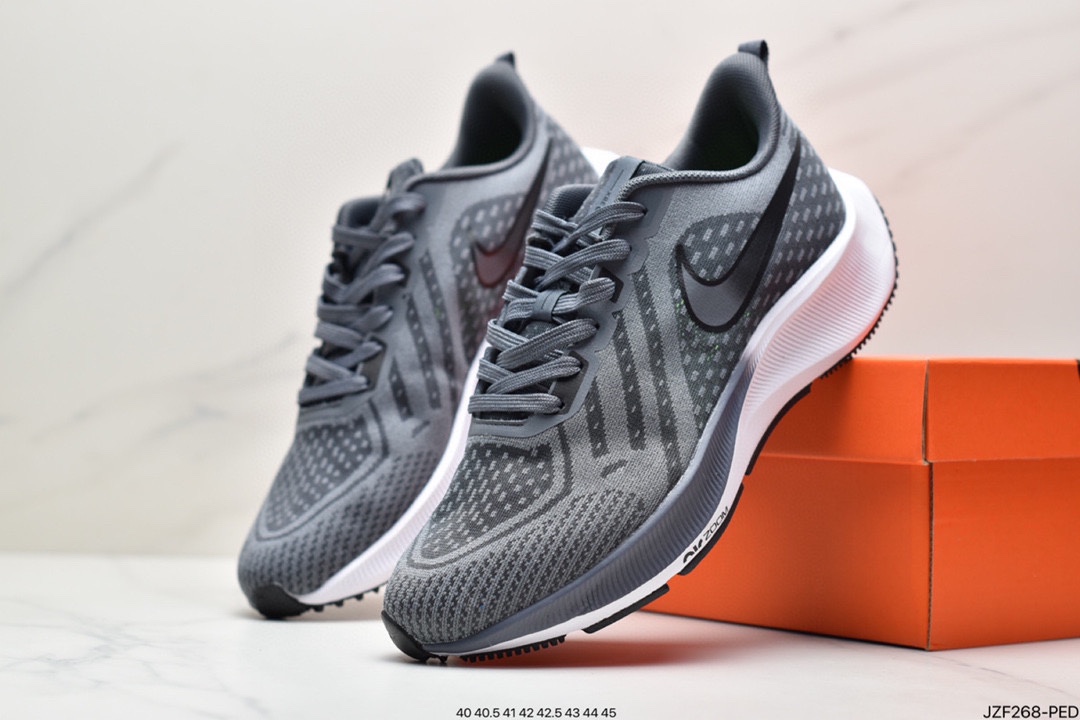 135 真标 Nike Zoom Winflo 38X透气缓疾震速跑鞋CJ0292