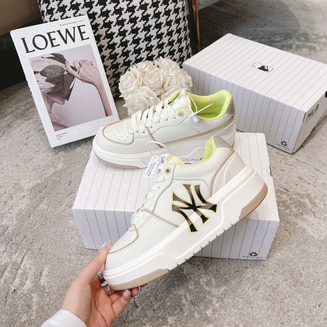 “Chunky Liner: NY School Shoes Series Introduces Stylish Jogging Shoe, Limited to 700 Pairs” - 图片 3