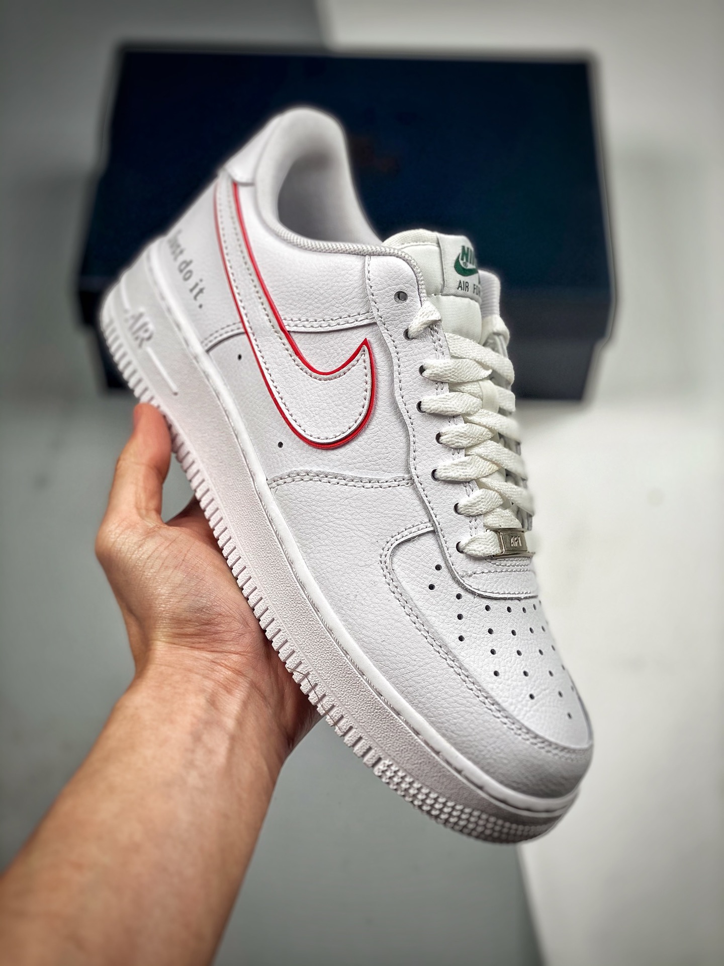 Push Hands 3 NK Air Force 1 Gancho Blanco y Rojo Horma Original Cartón Original Creando el Estilo Auténtico de Air Forc…