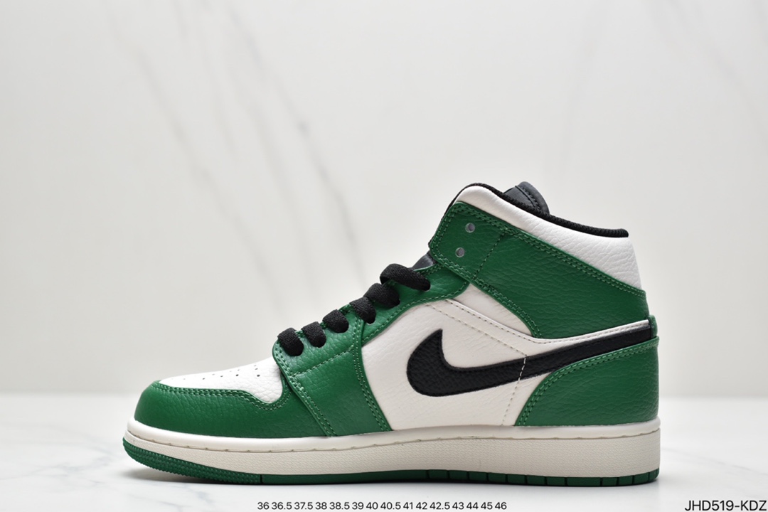 190 Air Jordan 1 Mid 原装配色Air Jordan 1 几乎成为潮人必备单品852542-105-莆田鞋,莆田鞋货源,高仿鞋,高仿鞋货源,安福档口,莆田高仿鞋,莆田鞋批发,高仿鞋批发,莆田高仿运动鞋,高仿运动鞋,莆田运动鞋 190 Air Jordan 1 Mid 原装配色Air Jordan 1 几乎成为潮人必备单品852542-105