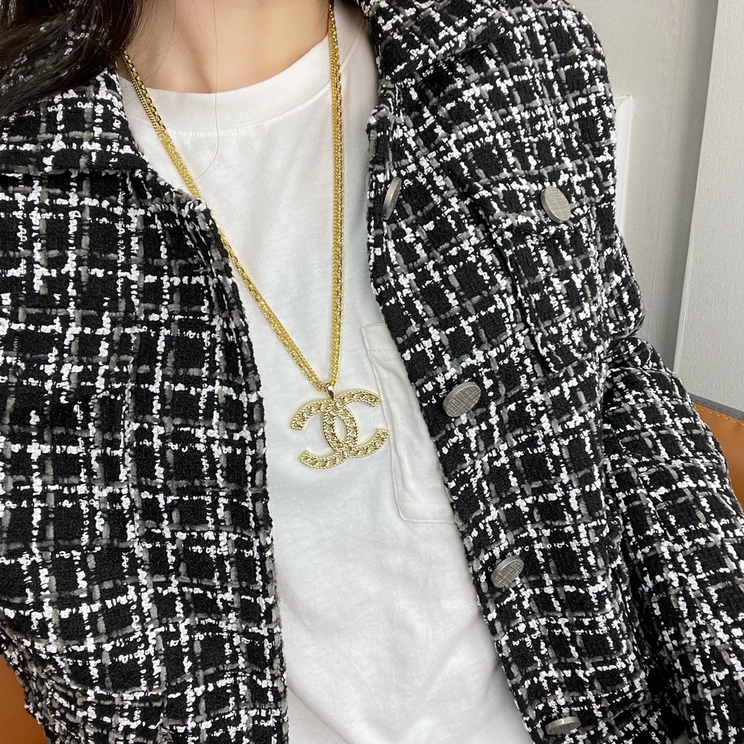 新款☑️CHANEL香奈儿双层双c镂空项链