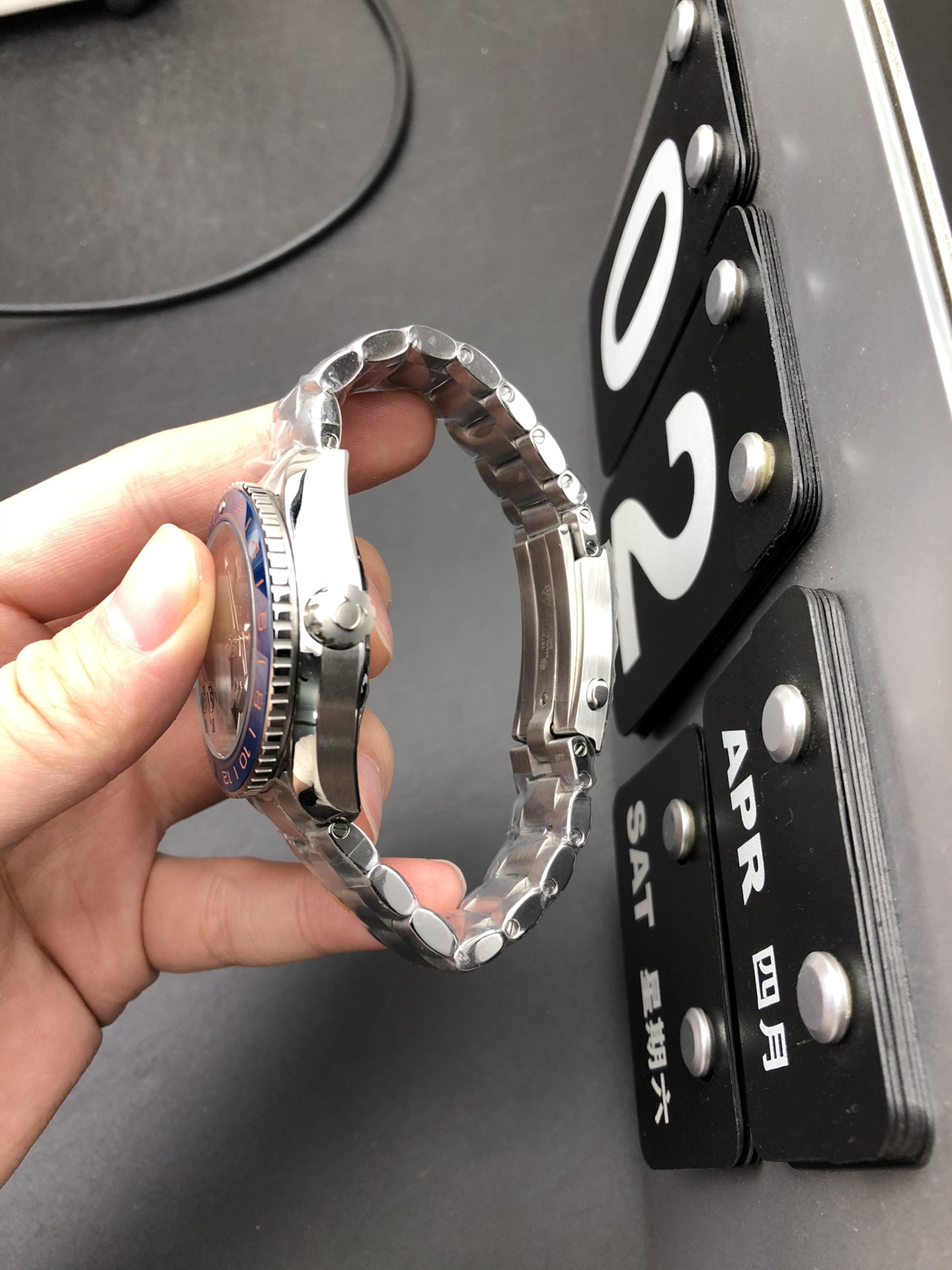 Omega 海马600 美好星球